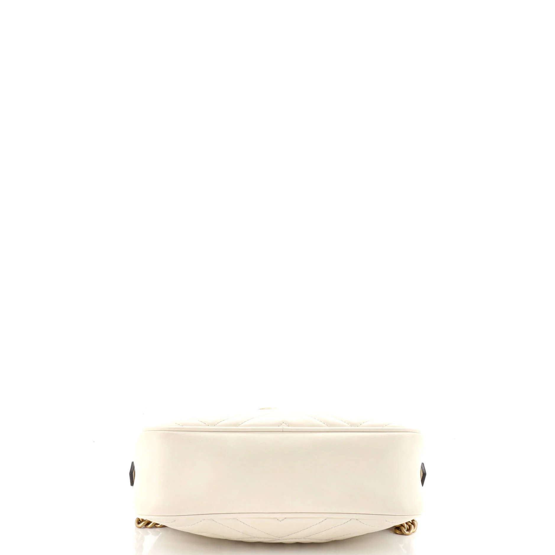 GG Marmont Shoulder Bag Matelasse Leather Small - Image 4