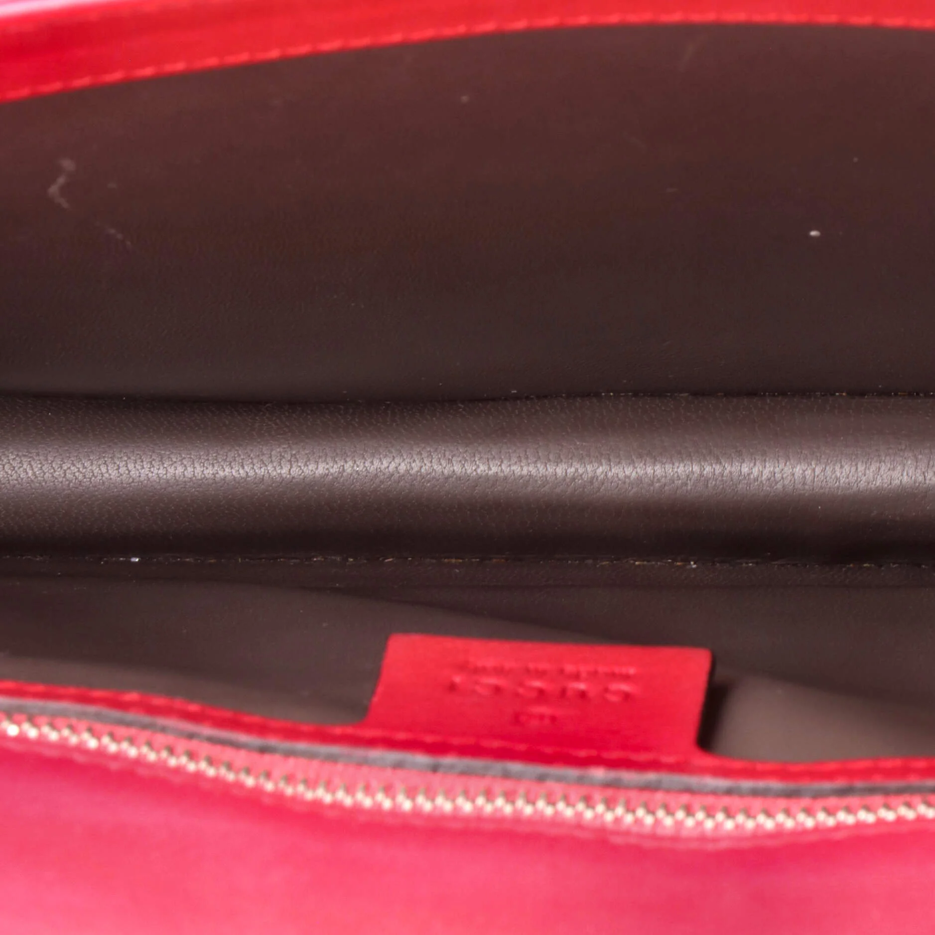 Interlocking Shoulder Bag Patent Medium - Image 5