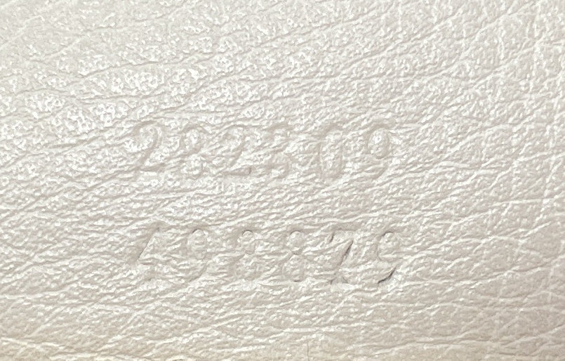 Soho Shoulder Bag Leather Medium - Image 7