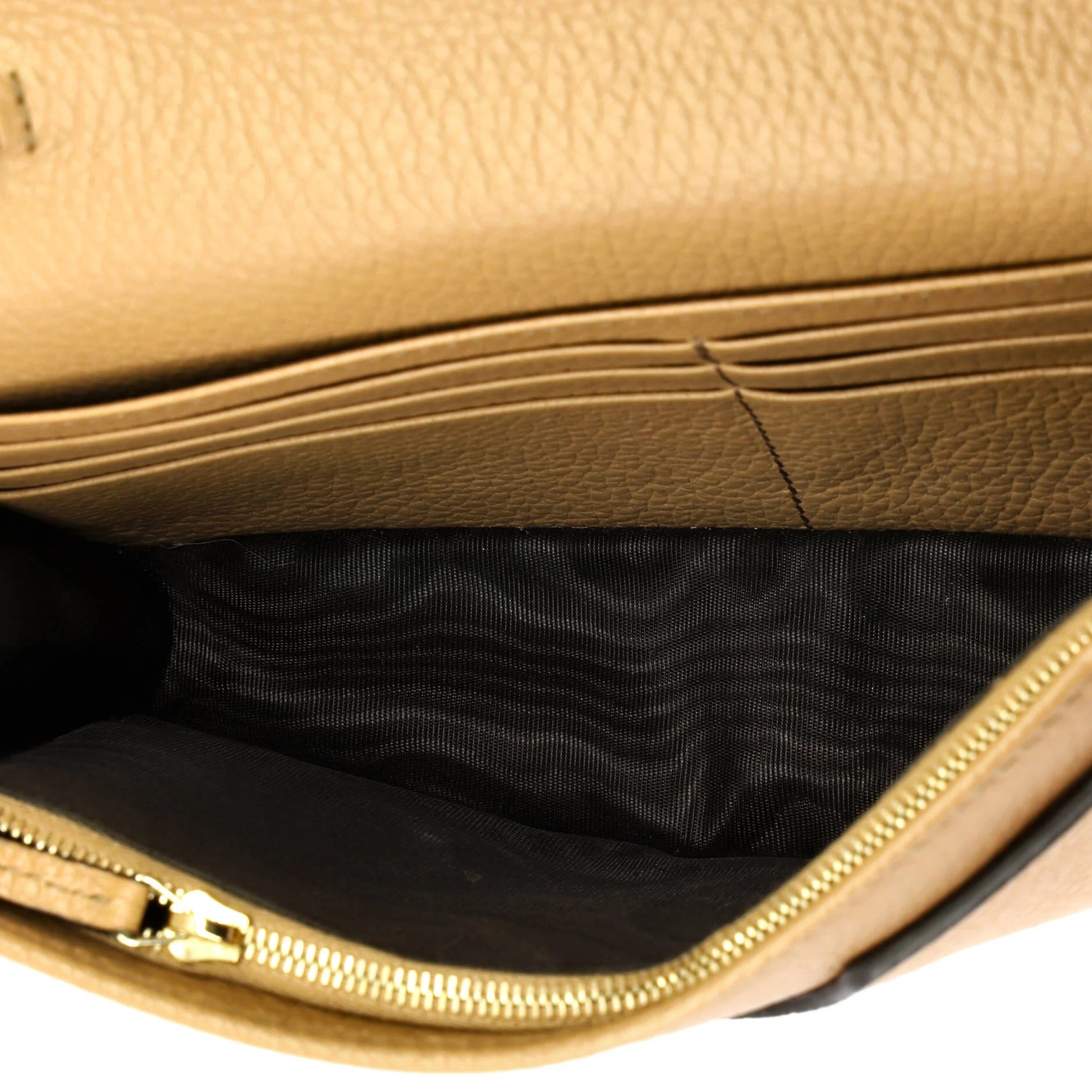 Soho Wallet on Chain Leather - Image 5