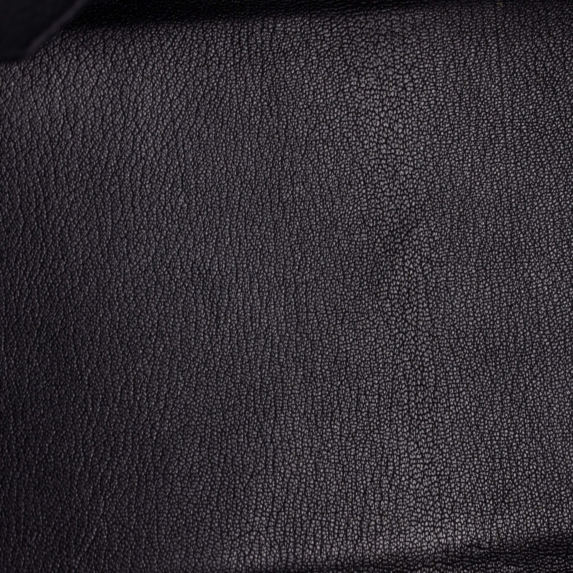 Birkin Handbag Noir Togo with Gold Hardware 35 - Image 6