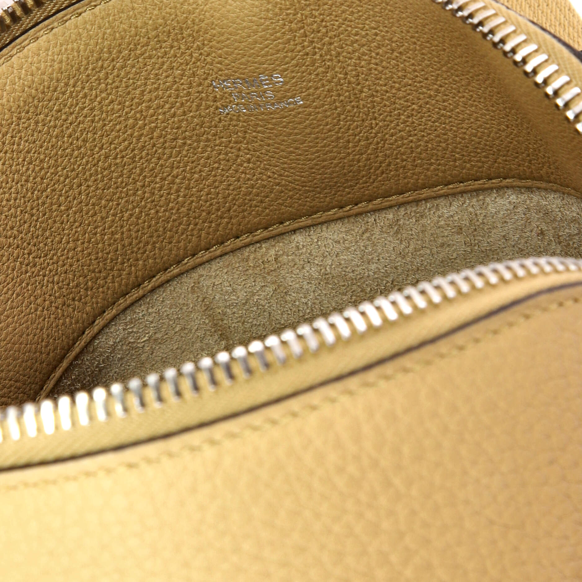 Bolide Messenger Bag Togo - Image 6