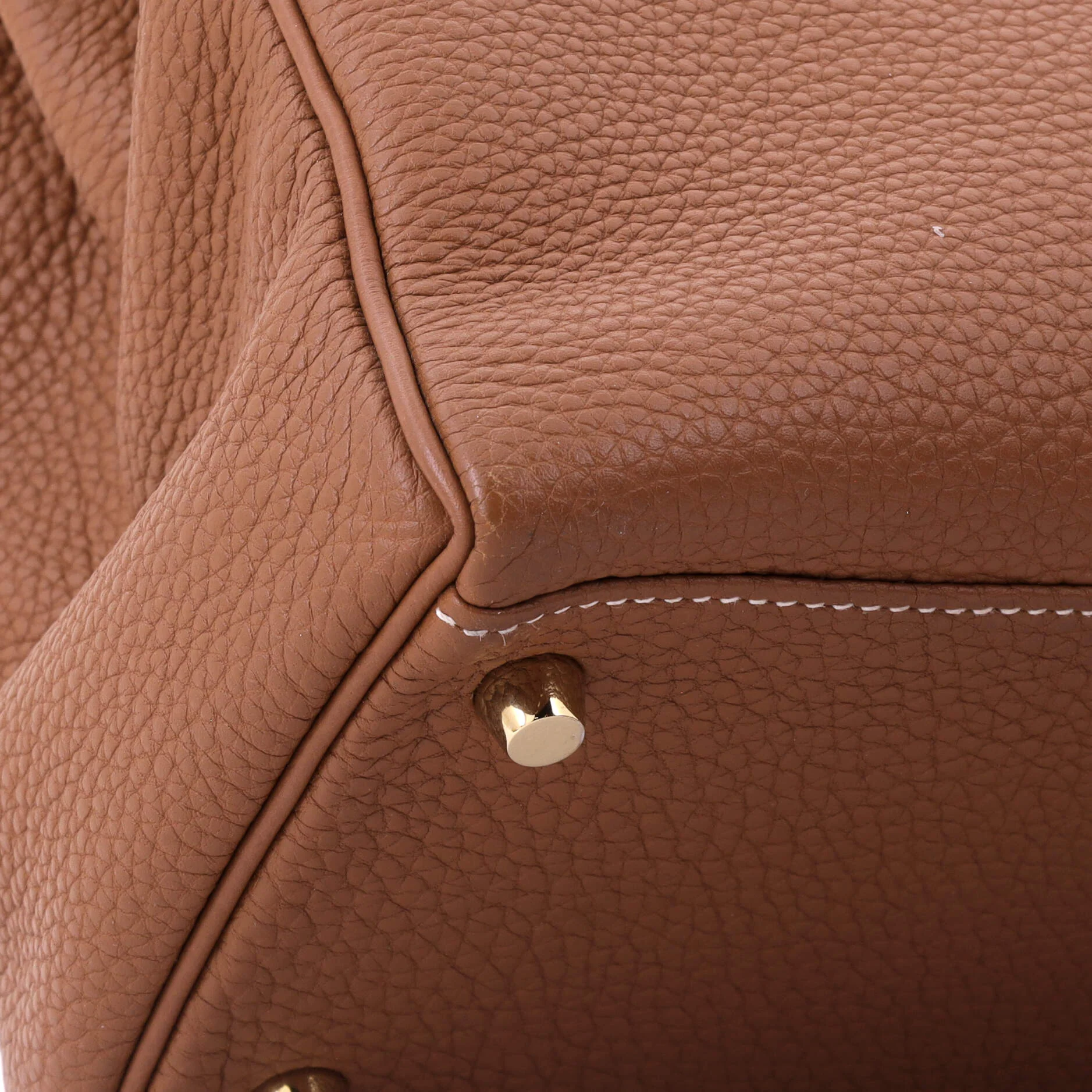 Kelly Handbag Gold Togo with Gold Hardware 28 - Image 8