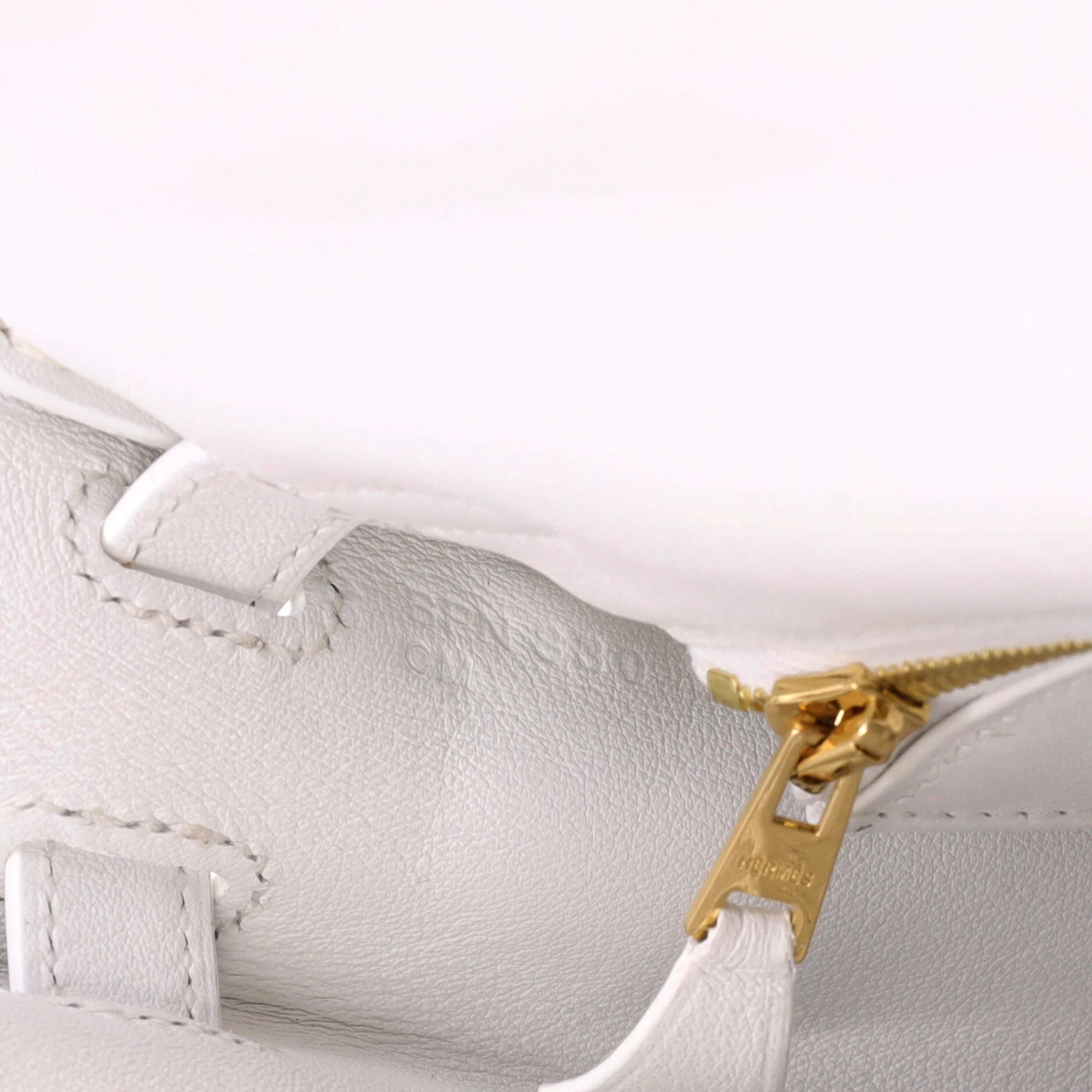 Kelly Handbag New White Swift with Gold Hardware 25 - Image 8