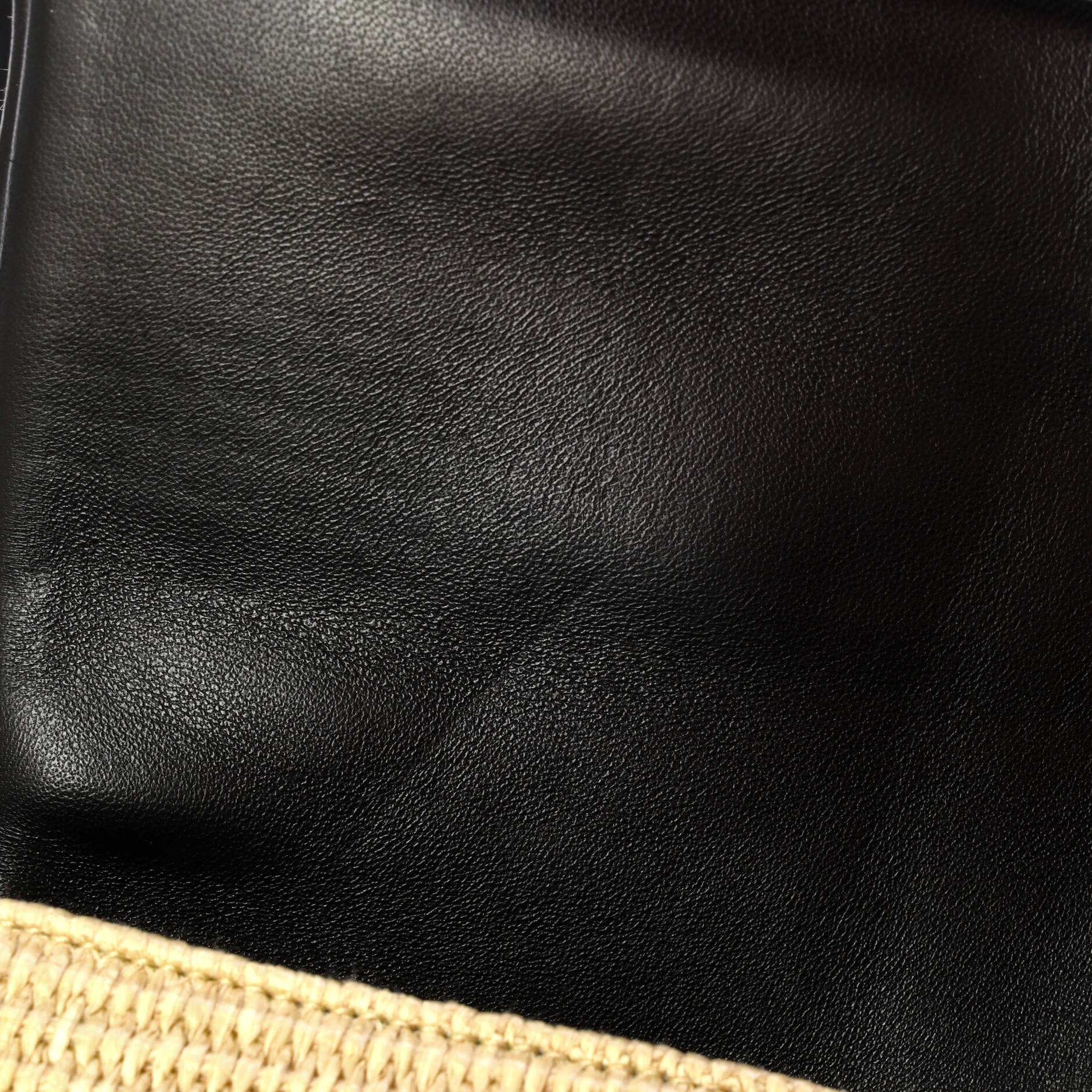 Le Bambimou Padded Shoulder Bag Raffia with Leather Medium - Image 7