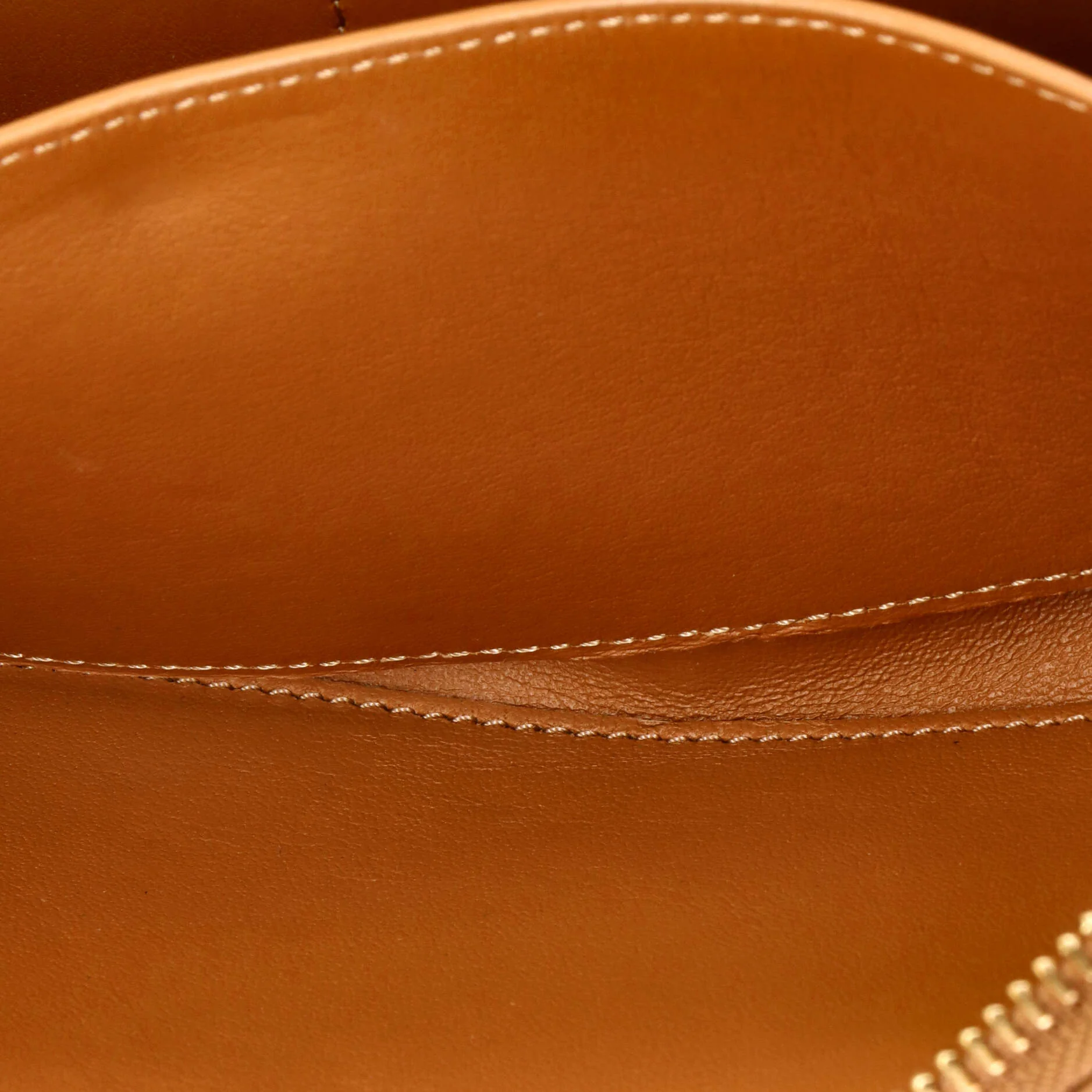 Amazona Pouch Crossbody Bag Leather - Image 5