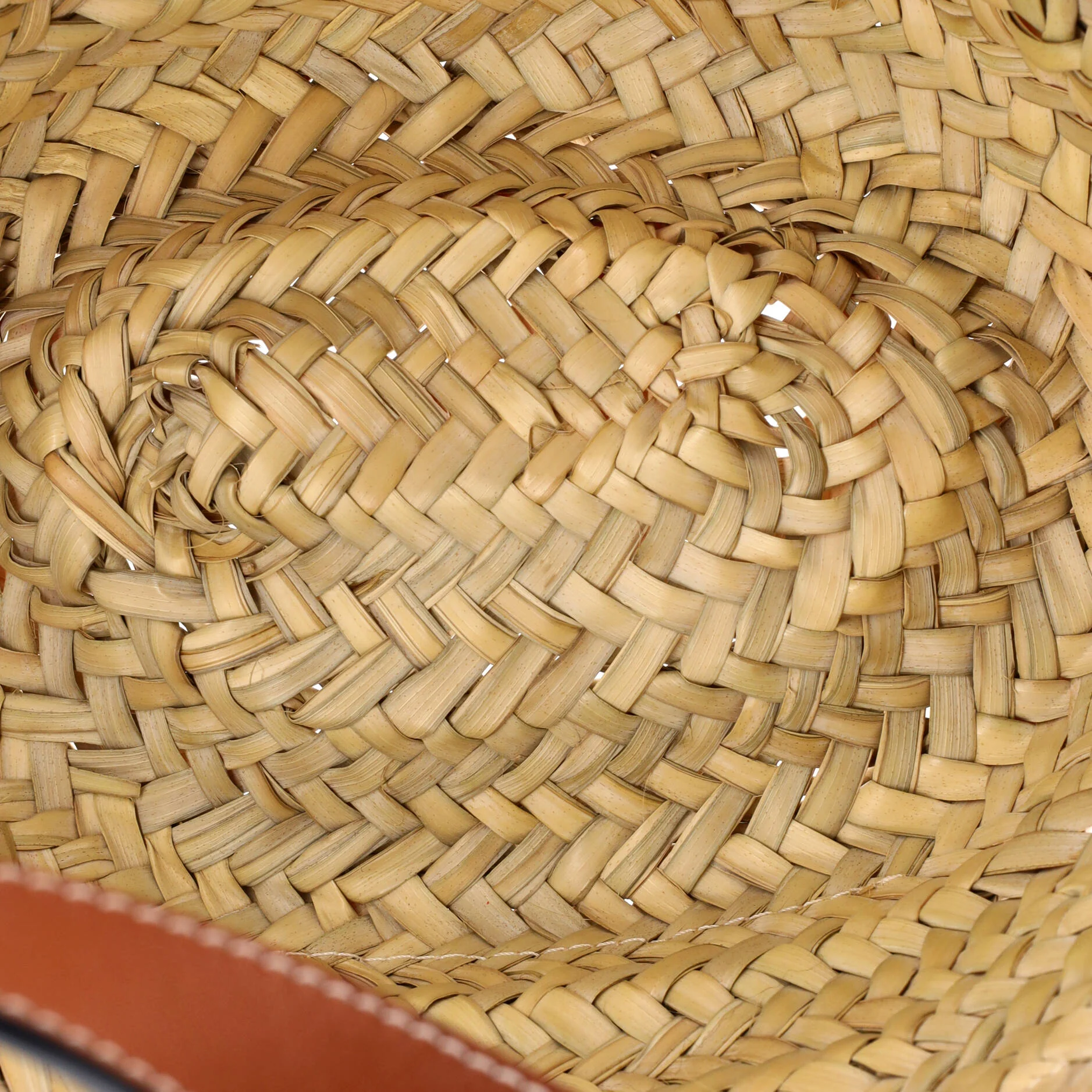 Basket Tote Raffia Small - Image 5