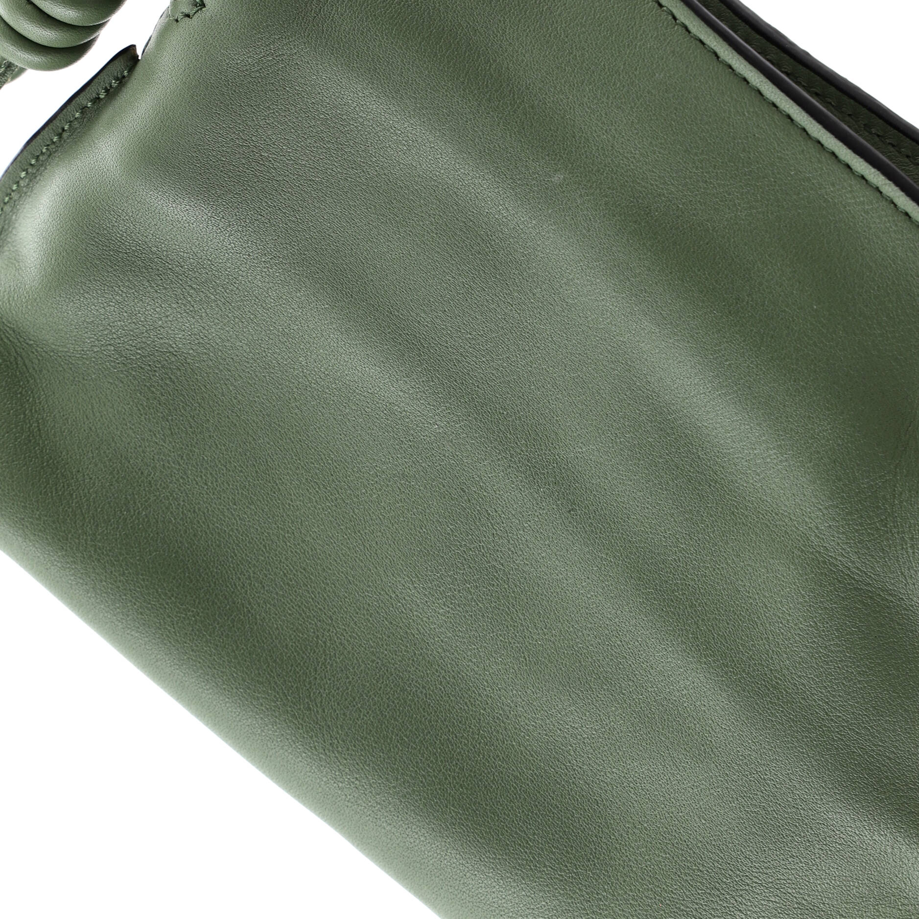 Flamenco Knot Chain Clutch Leather Nano - Image 6