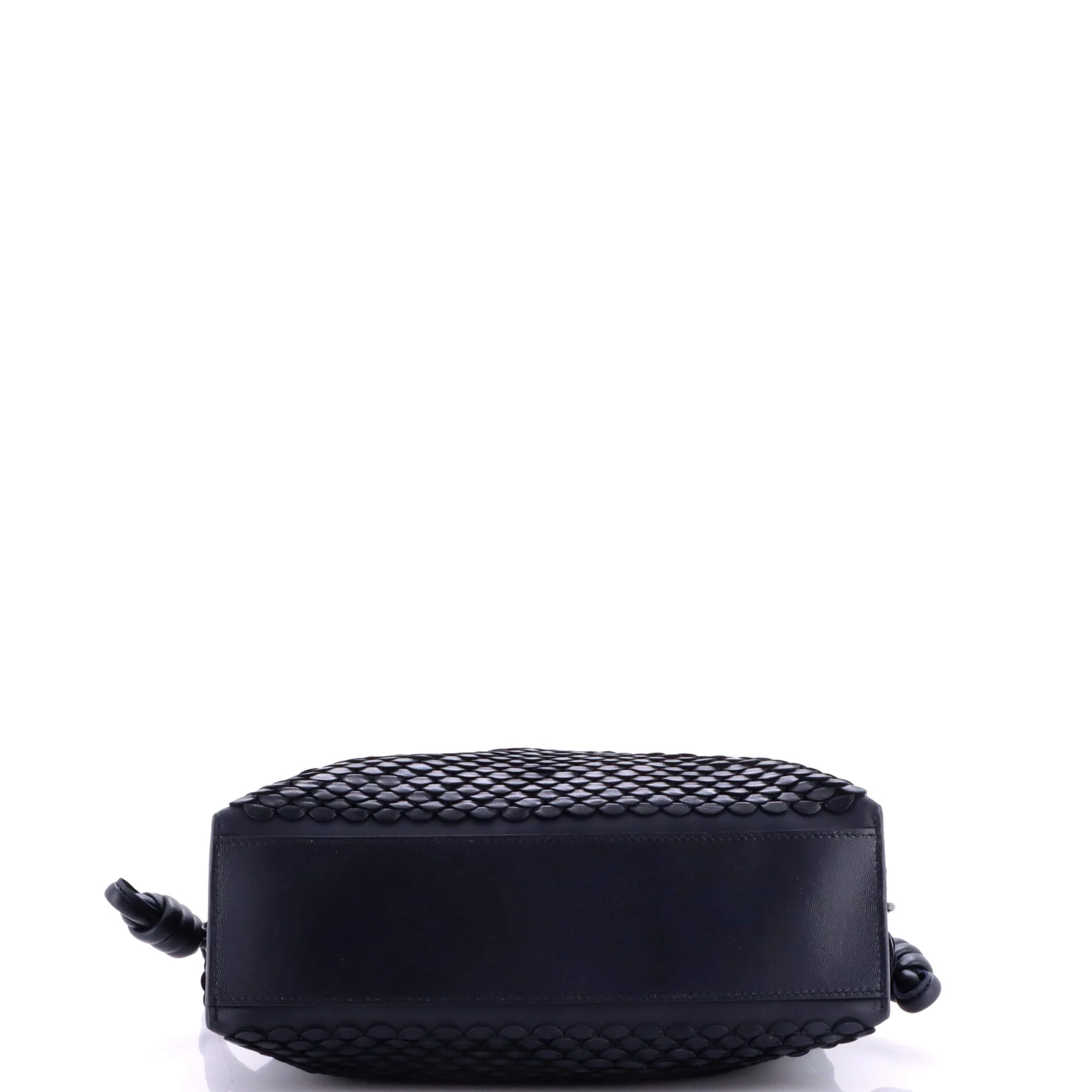 Flamenco Scales Knot Clutch Leather Medium - Image 4