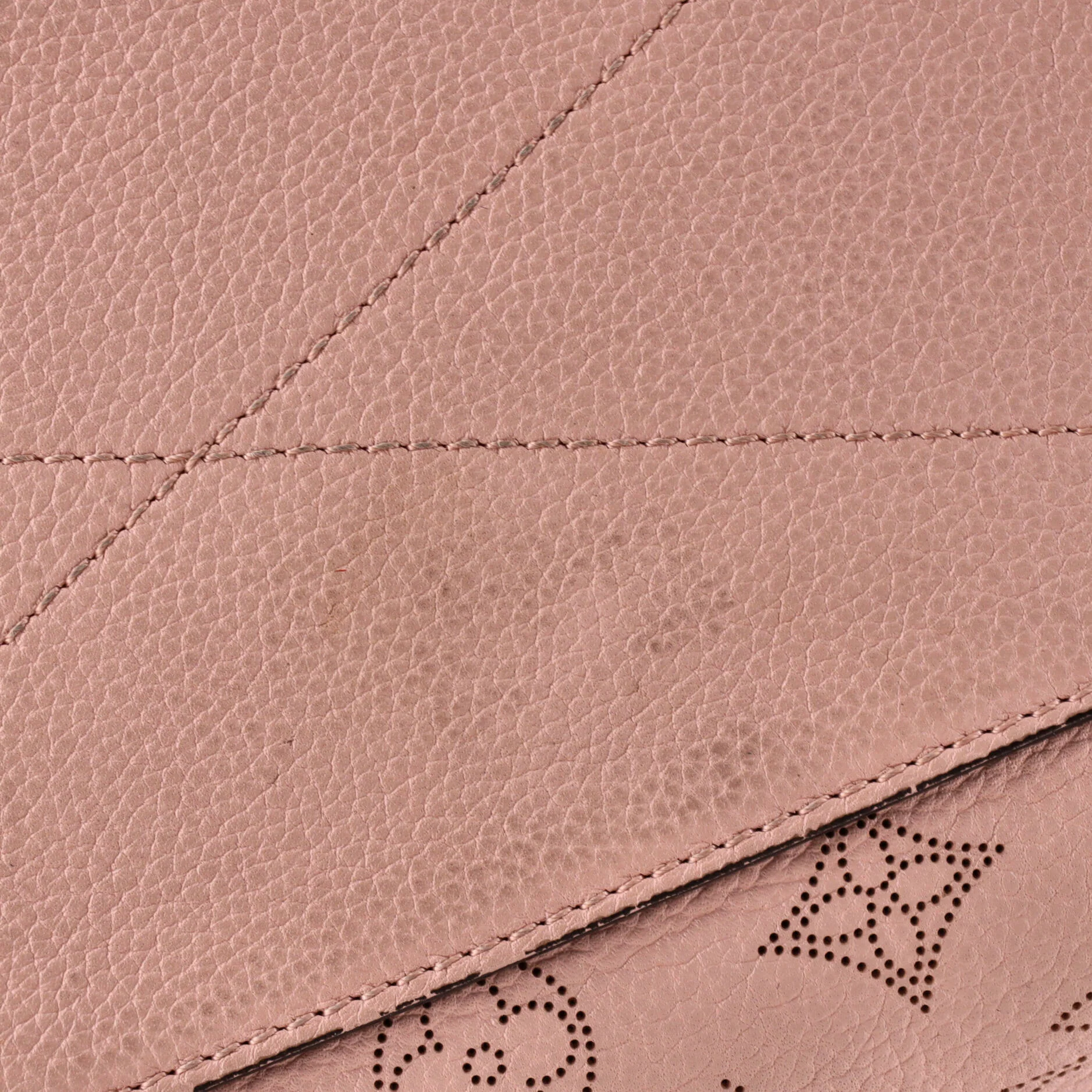 Babylone Handbag Mahina Leather PM - Image 6