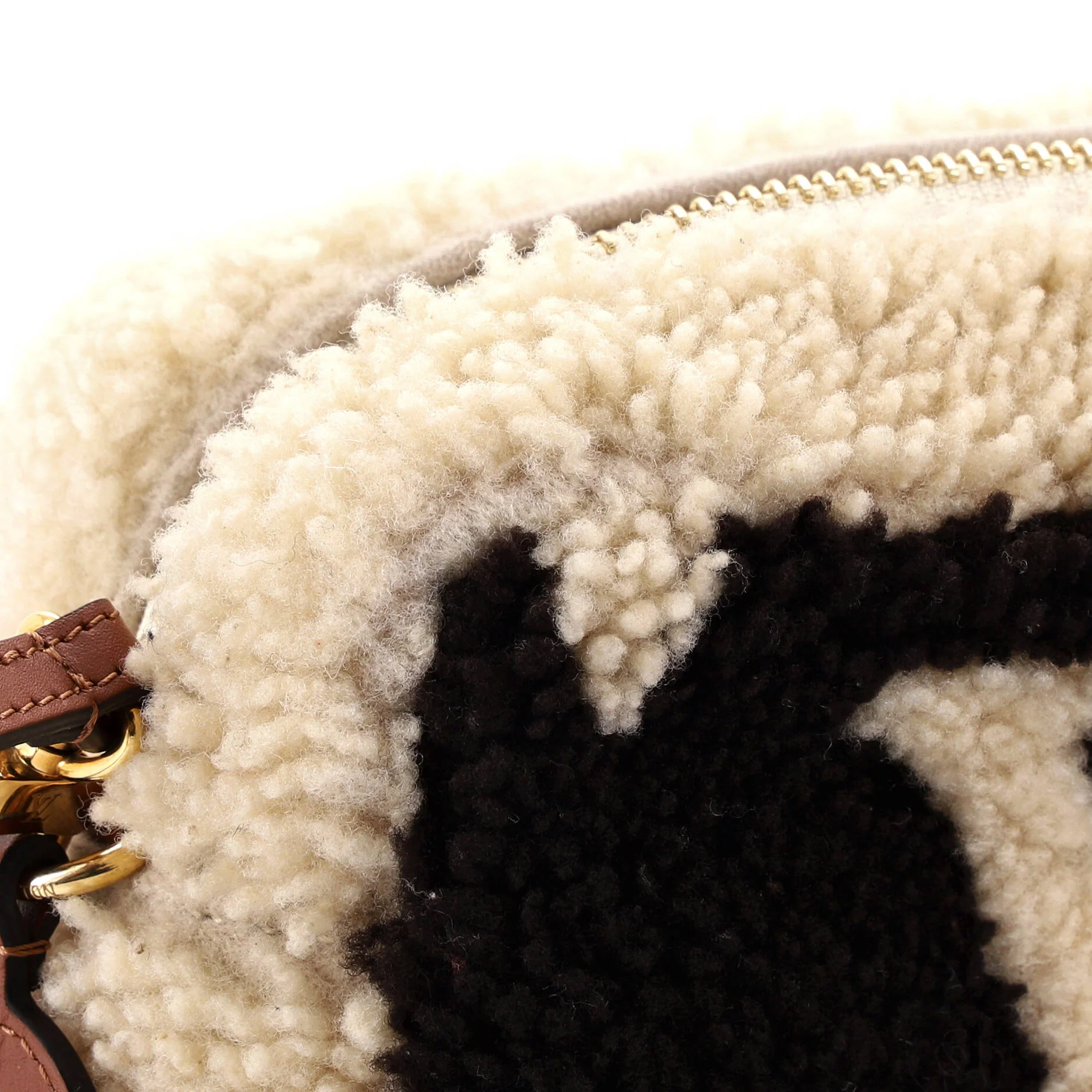 Beach Pouch Monogram Giant Teddy Fleece - Image 6