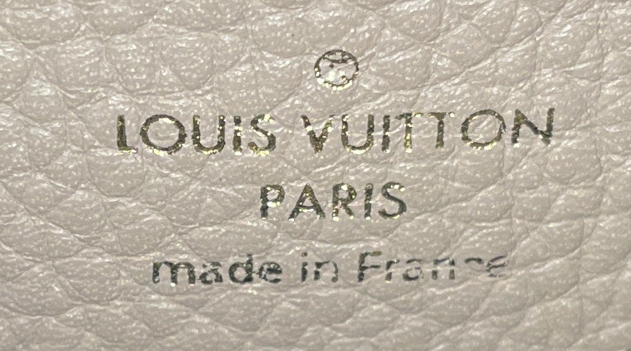 Capucines Bag Leather PM - Image 9