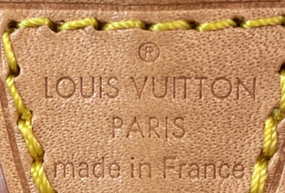 Chain Pochette Accessoires NM Monogram Canvas - Image 8