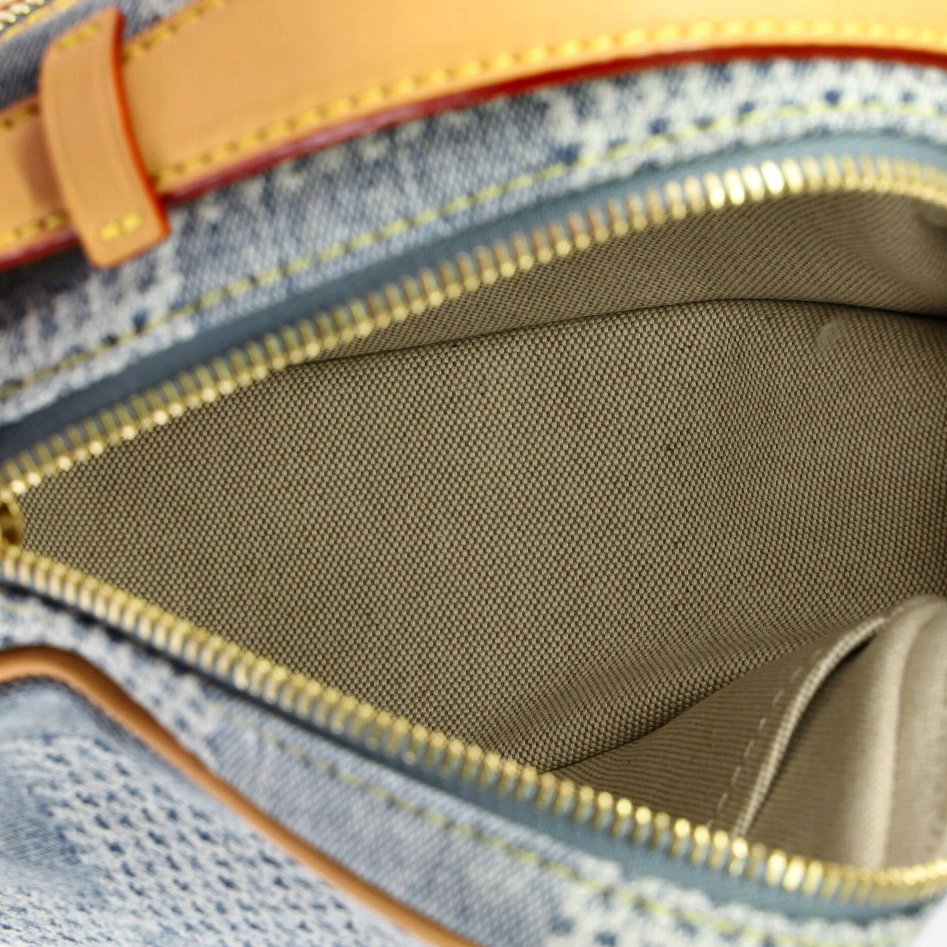 Chess Messenger Bag Damier 3D Denim - Image 5