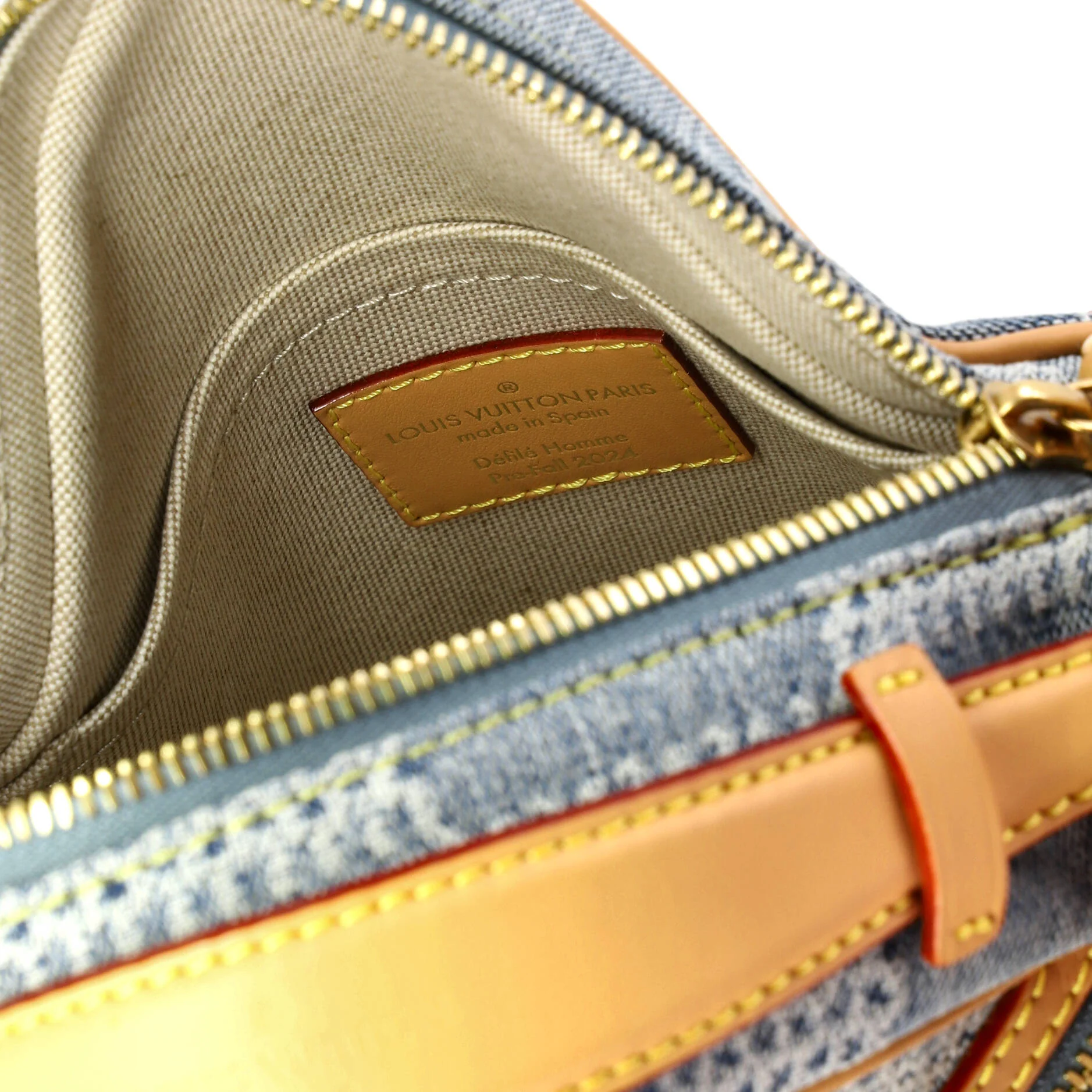 Chess Messenger Bag Damier 3D Denim - Image 6