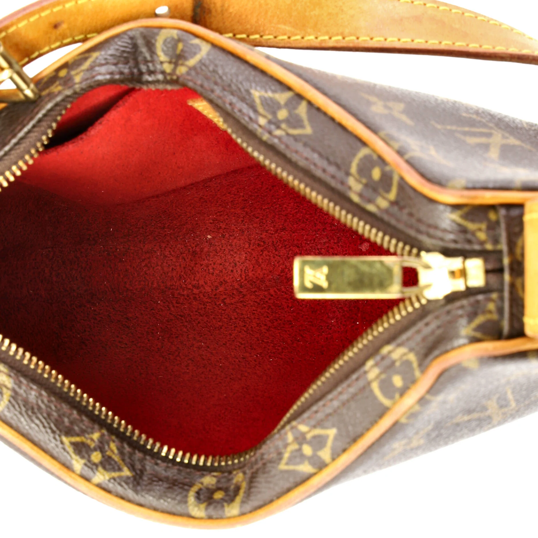Croissant Handbag Monogram Canvas PM - Image 5