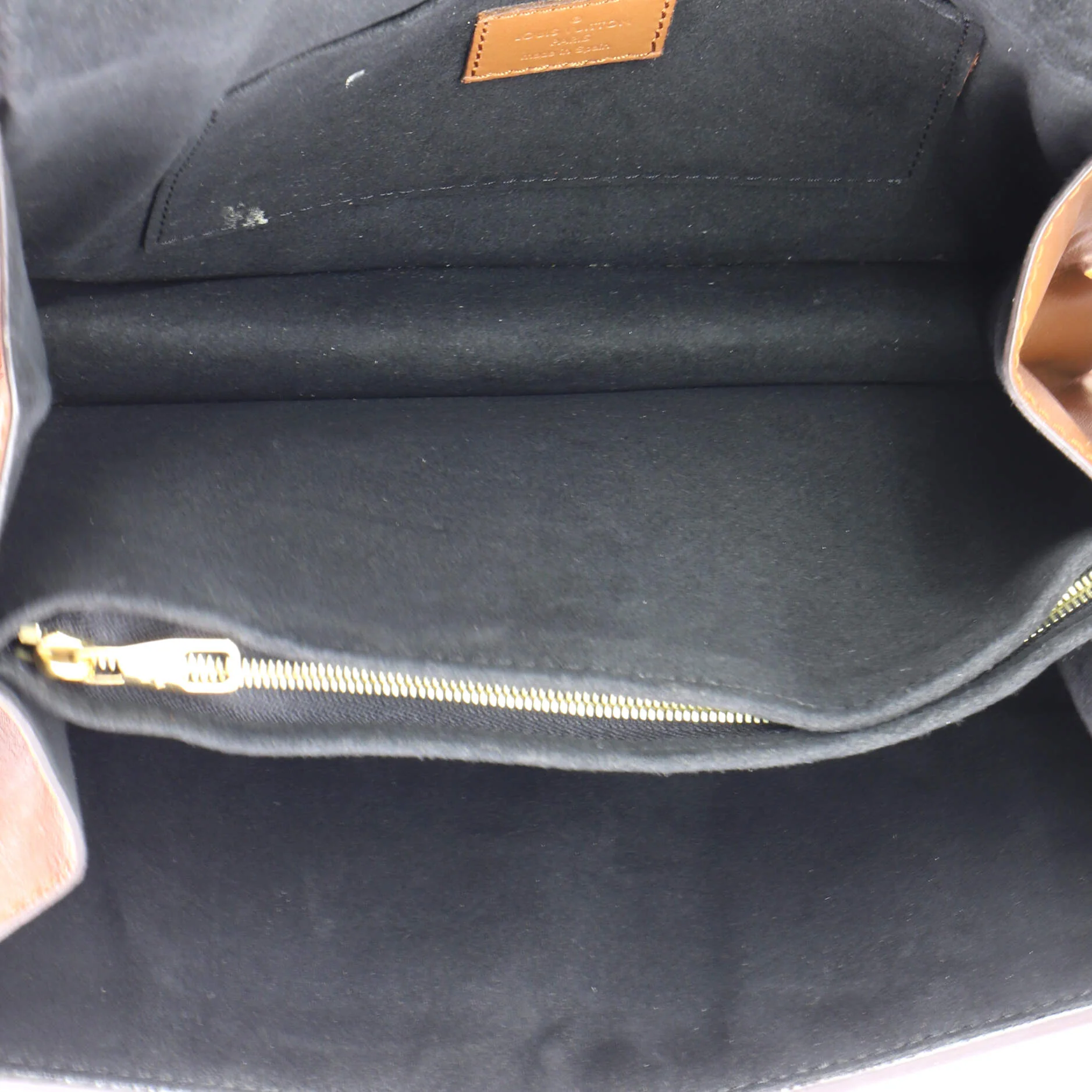 Dauphine Shoulder Bag Reverse Monogram Canvas MM - Image 5