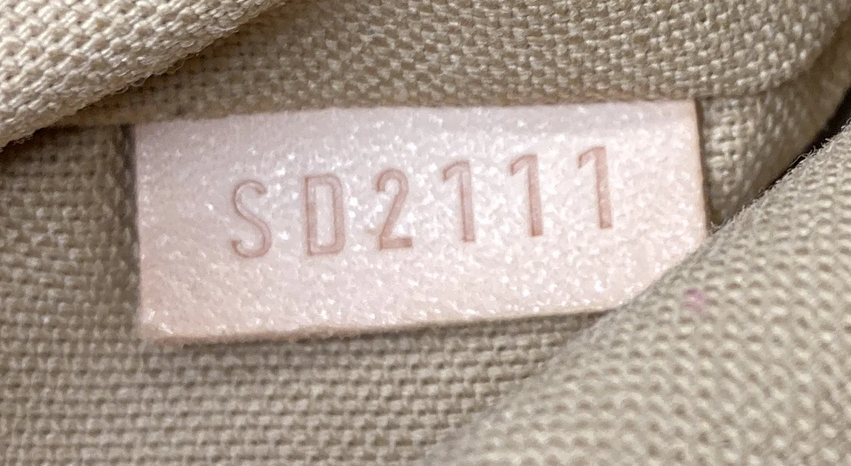 Delightful Handbag Monogram Canvas PM - Image 9