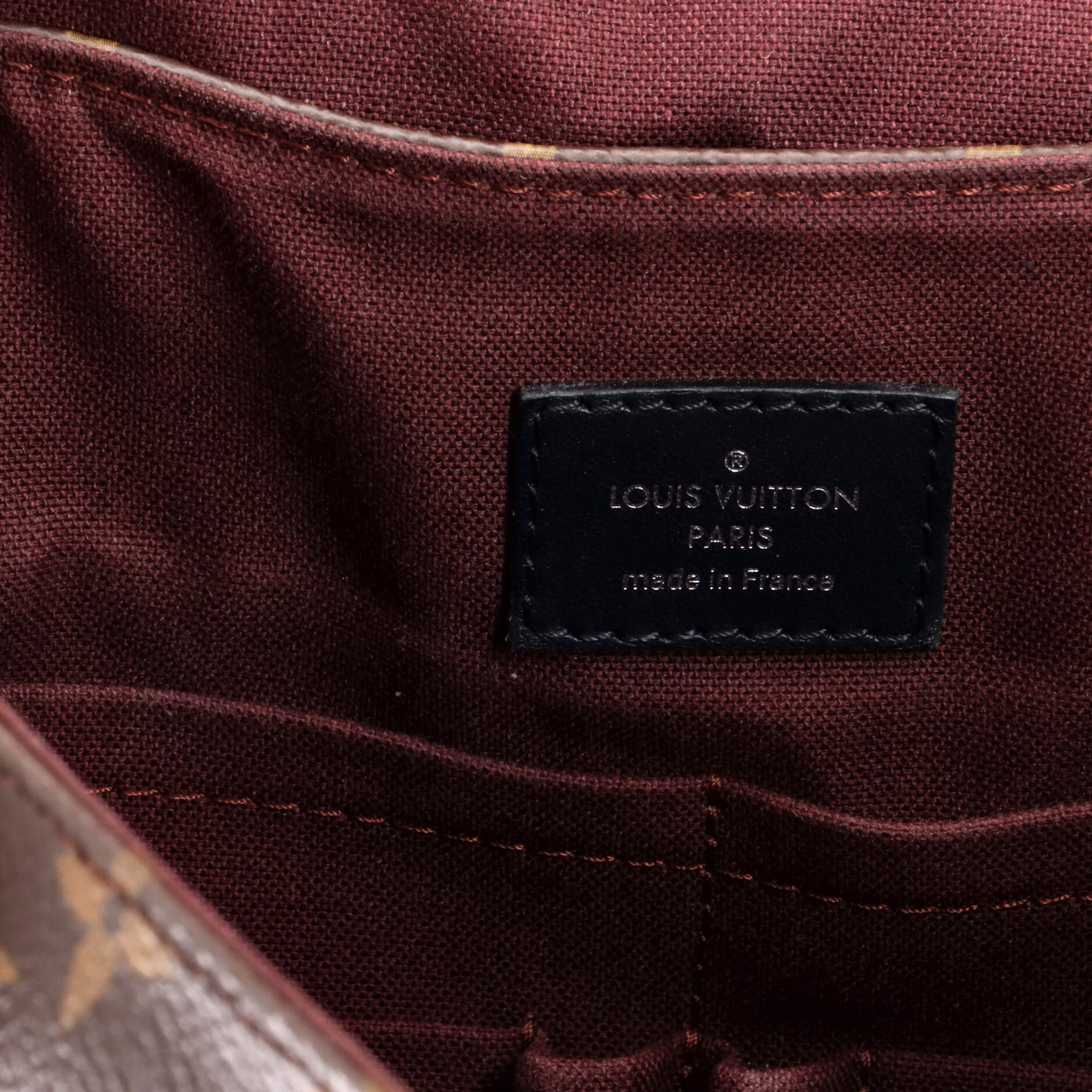 District Messenger Bag Macassar Monogram Canvas MM - Image 8
