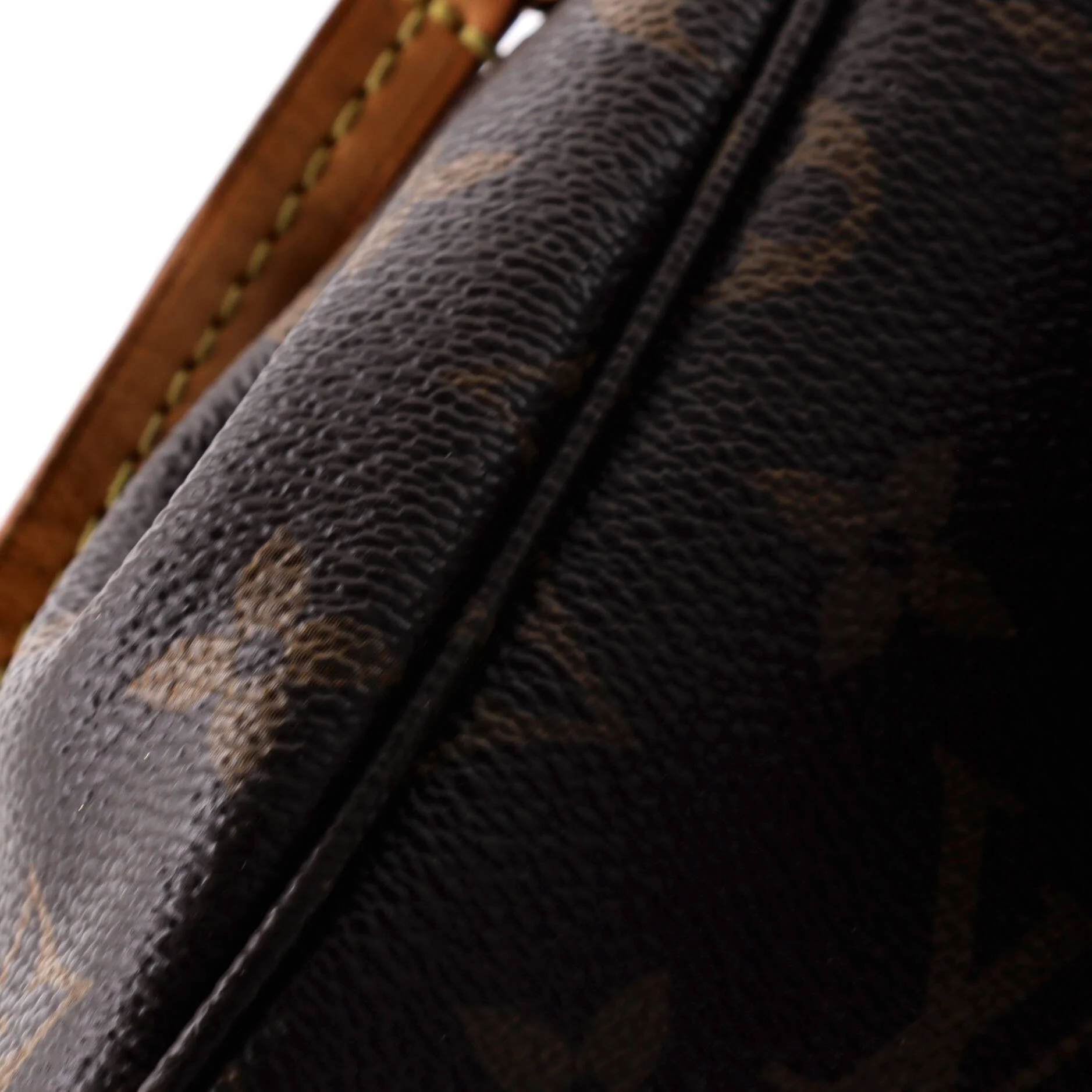 Favorite Handbag Monogram Canvas MM - Image 6