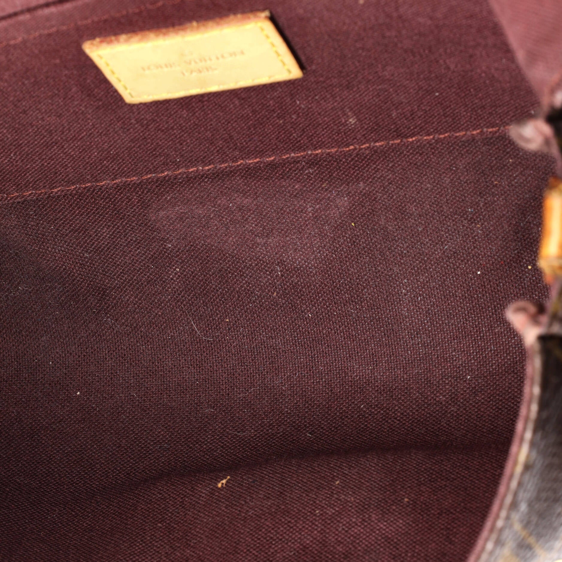 Favorite Handbag Monogram Canvas MM - Image 5