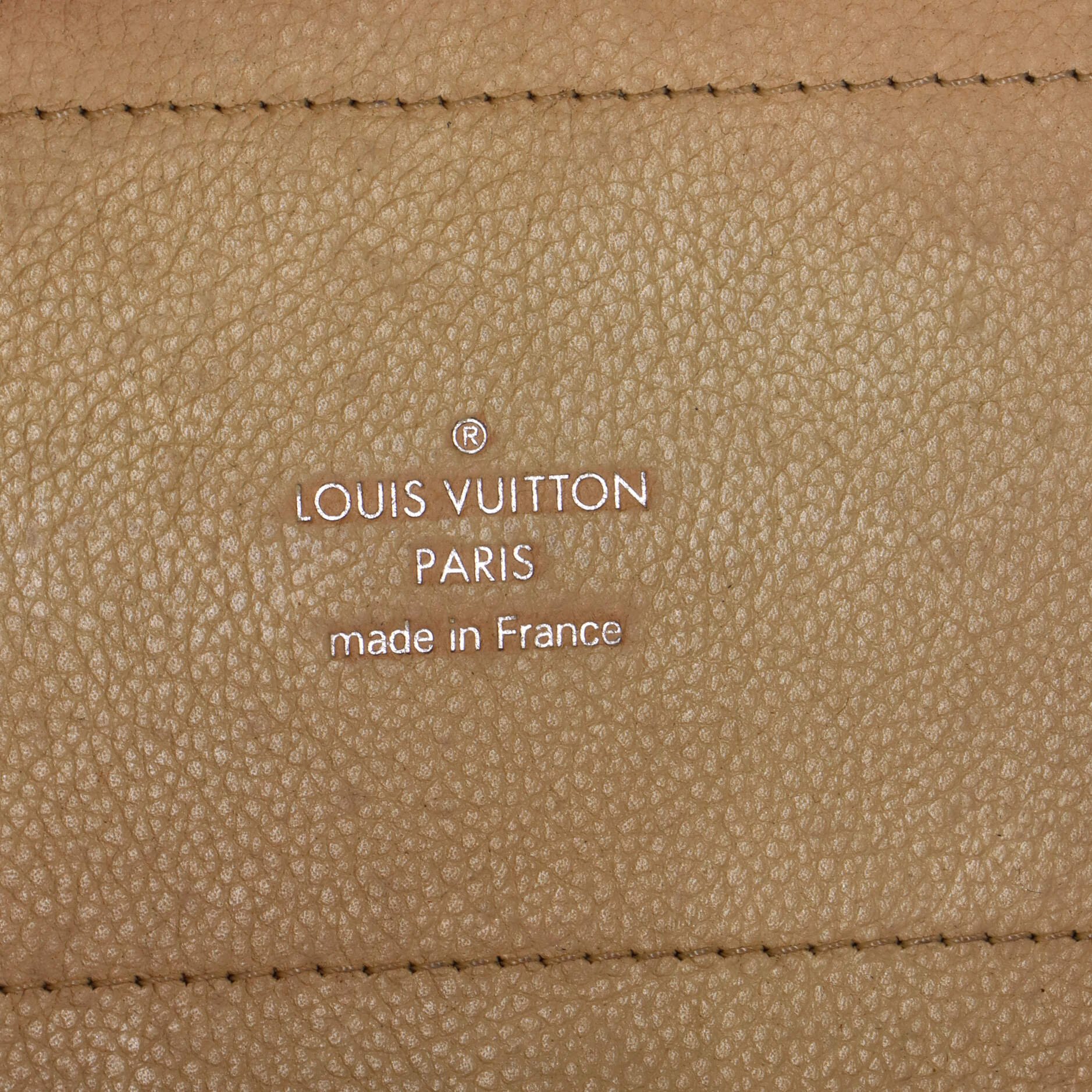 Hina Handbag Mahina Leather PM - Image 6