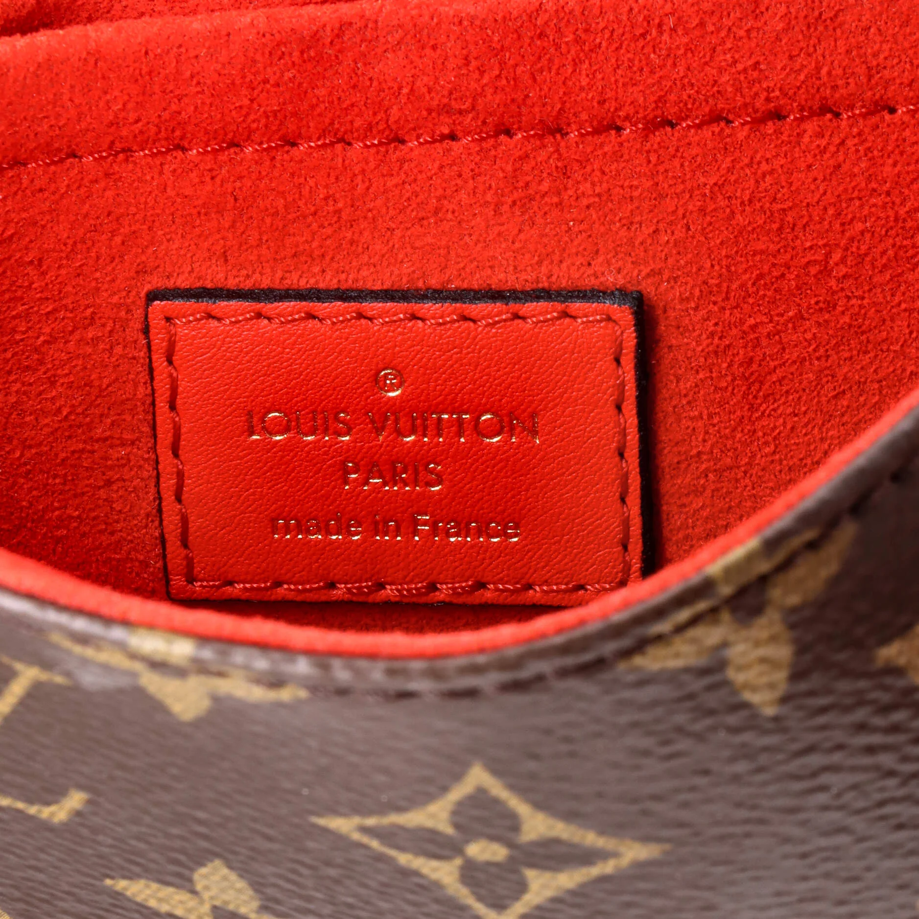 Locky Handbag Monogram Canvas with Leather BB - Image 7