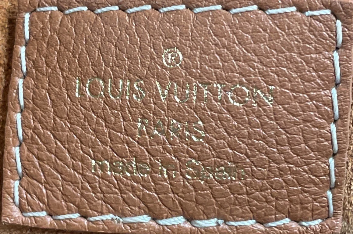 Low Key Hobo Calfskin MM - Image 9