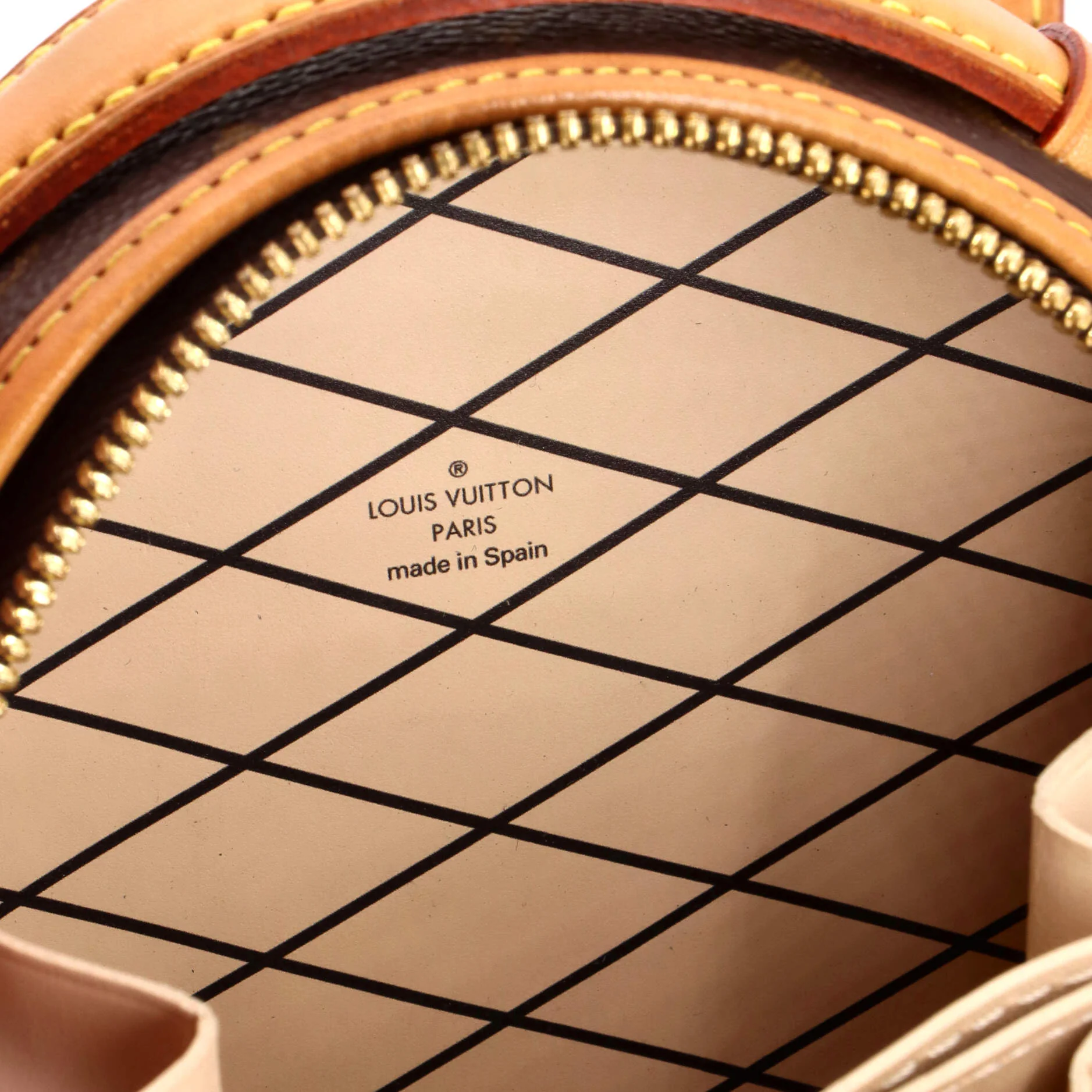 Mini Boite Chapeau Bag Monogram Canvas - Image 8