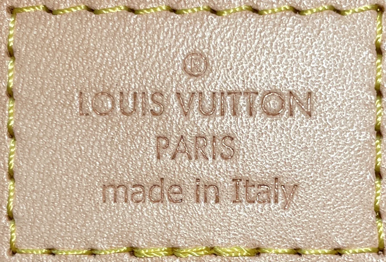 Nice Vanity Case Monogram Canvas Nano - Image 7