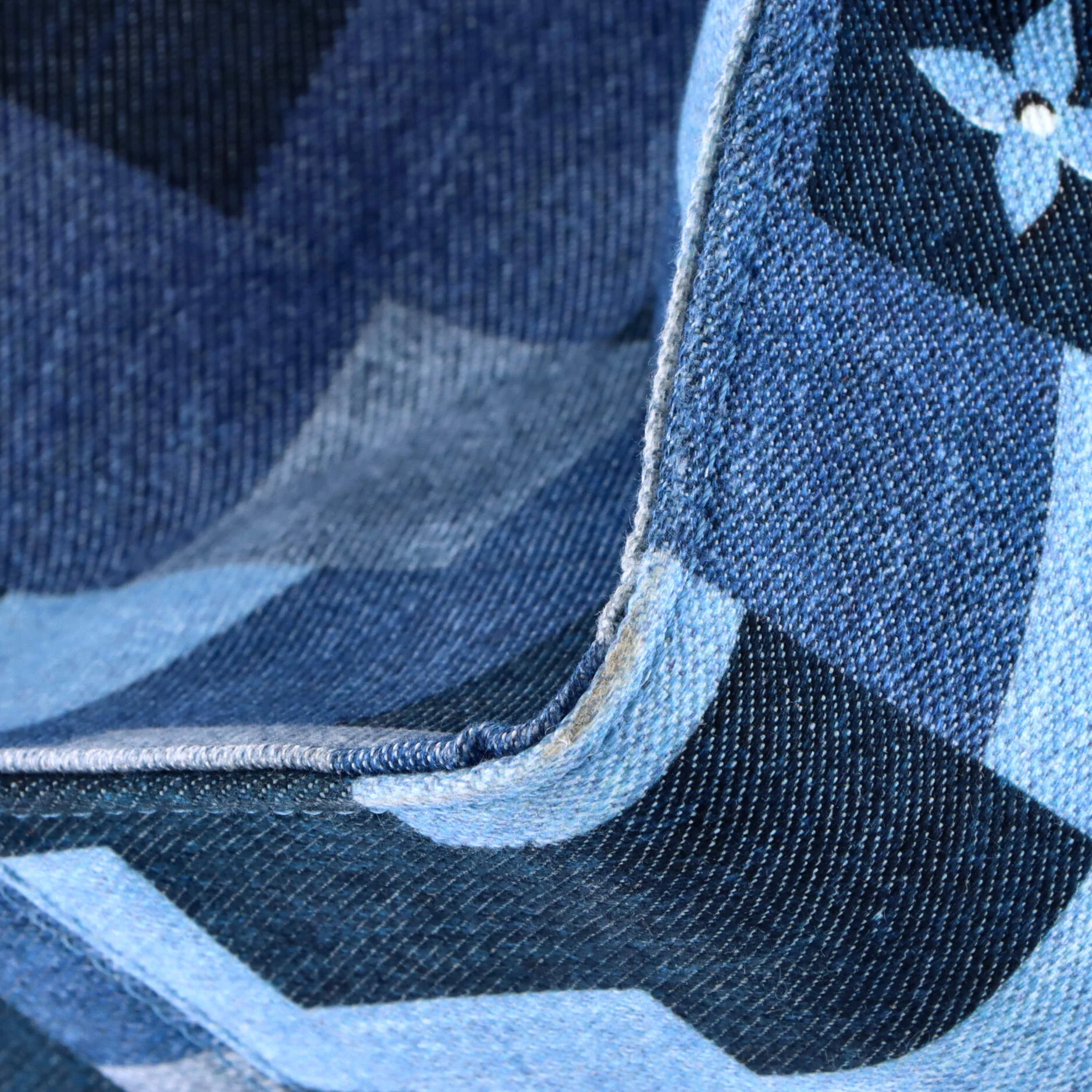 OnTheGo Tote Damier and Monogram Patchwork Denim GM - Image 6