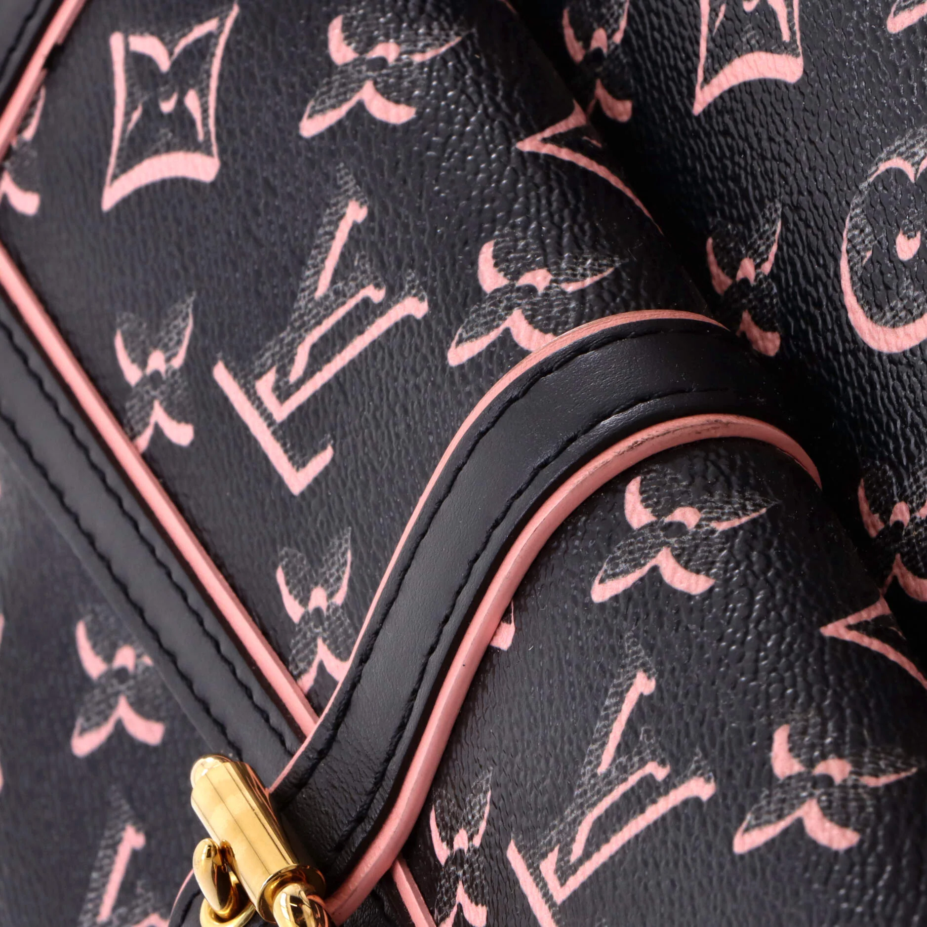 OnTheGo Tote Fall for You Monogram Canvas MM - Image 7