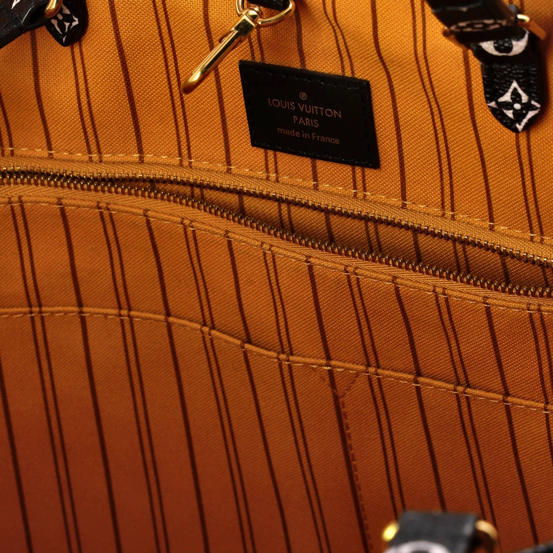 OnTheGo Tote Limited Edition Jungle Monogram Giant GM - Image 6