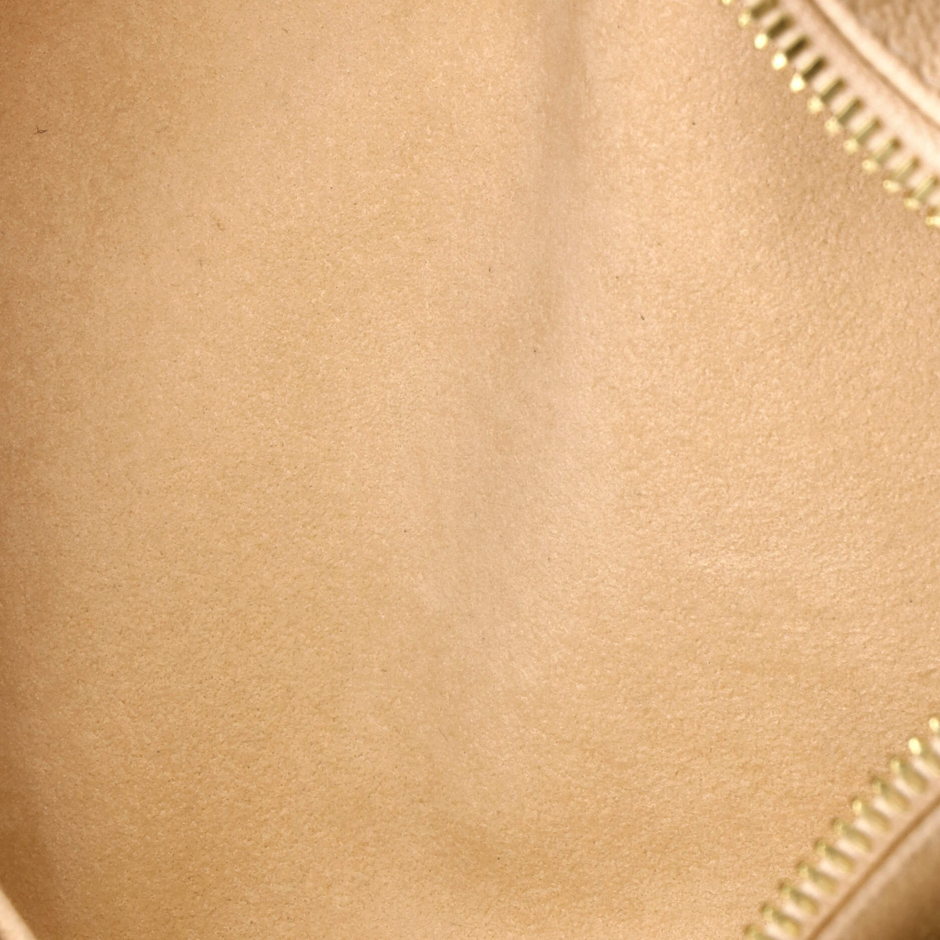 OnTheGo Tote Monogram Empreinte Giant East West - Image 5