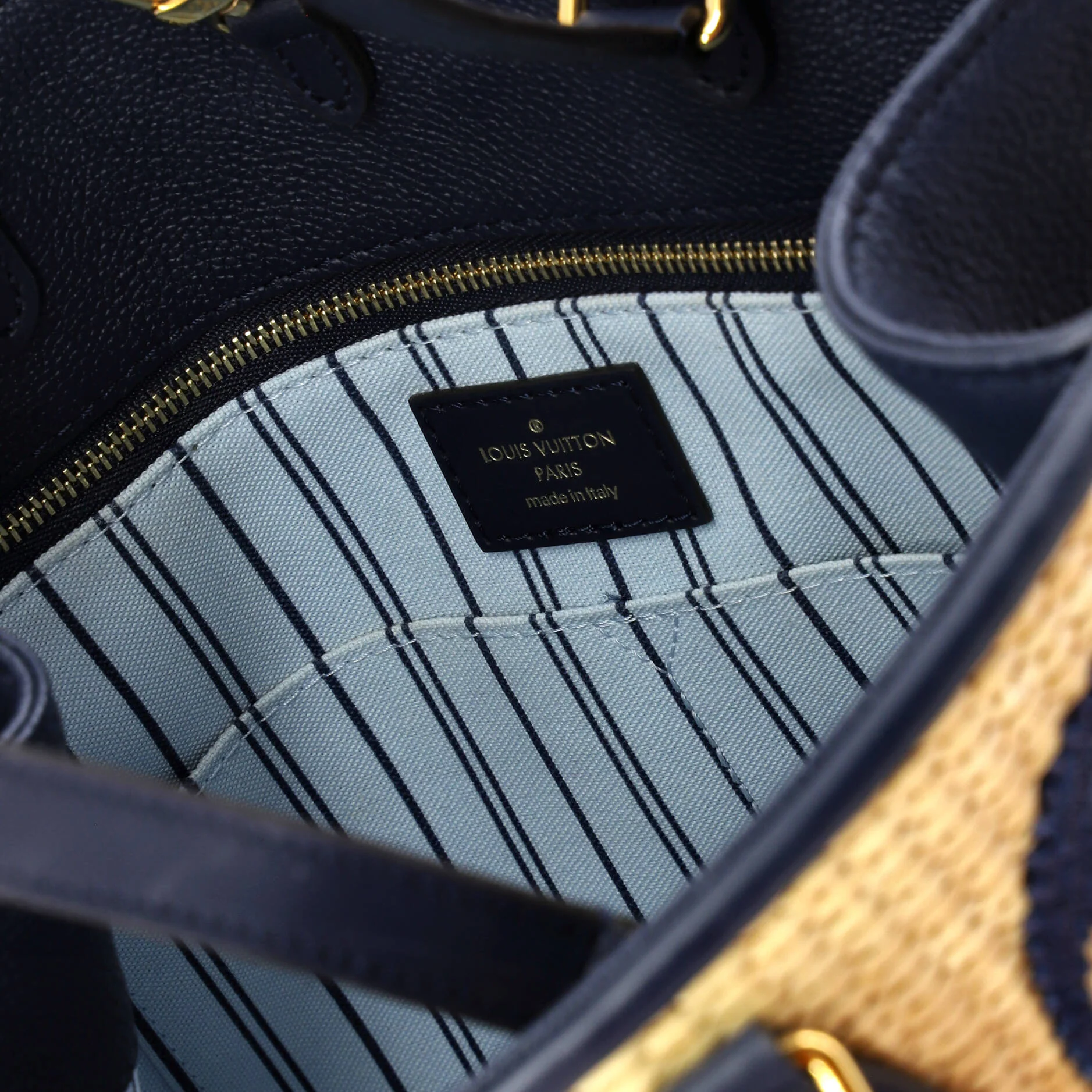 OnTheGo Tote Monogram Giant Raffia MM - Image 6