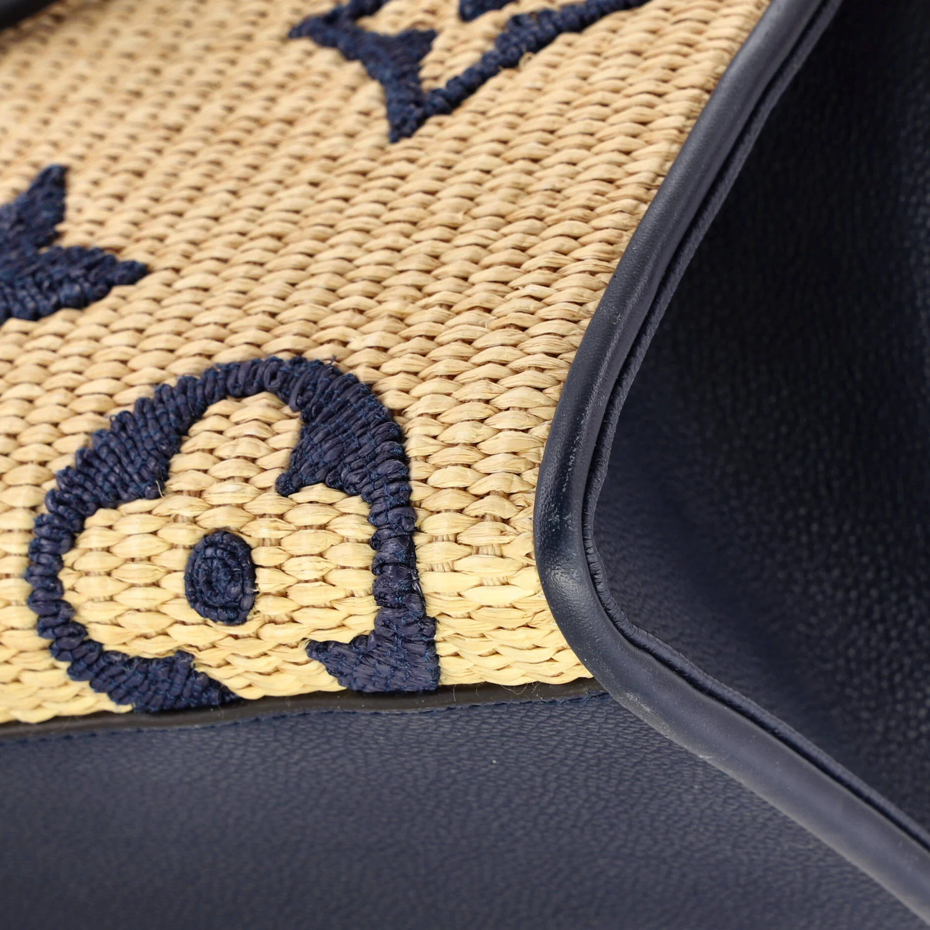 OnTheGo Tote Monogram Giant Raffia MM - Image 8