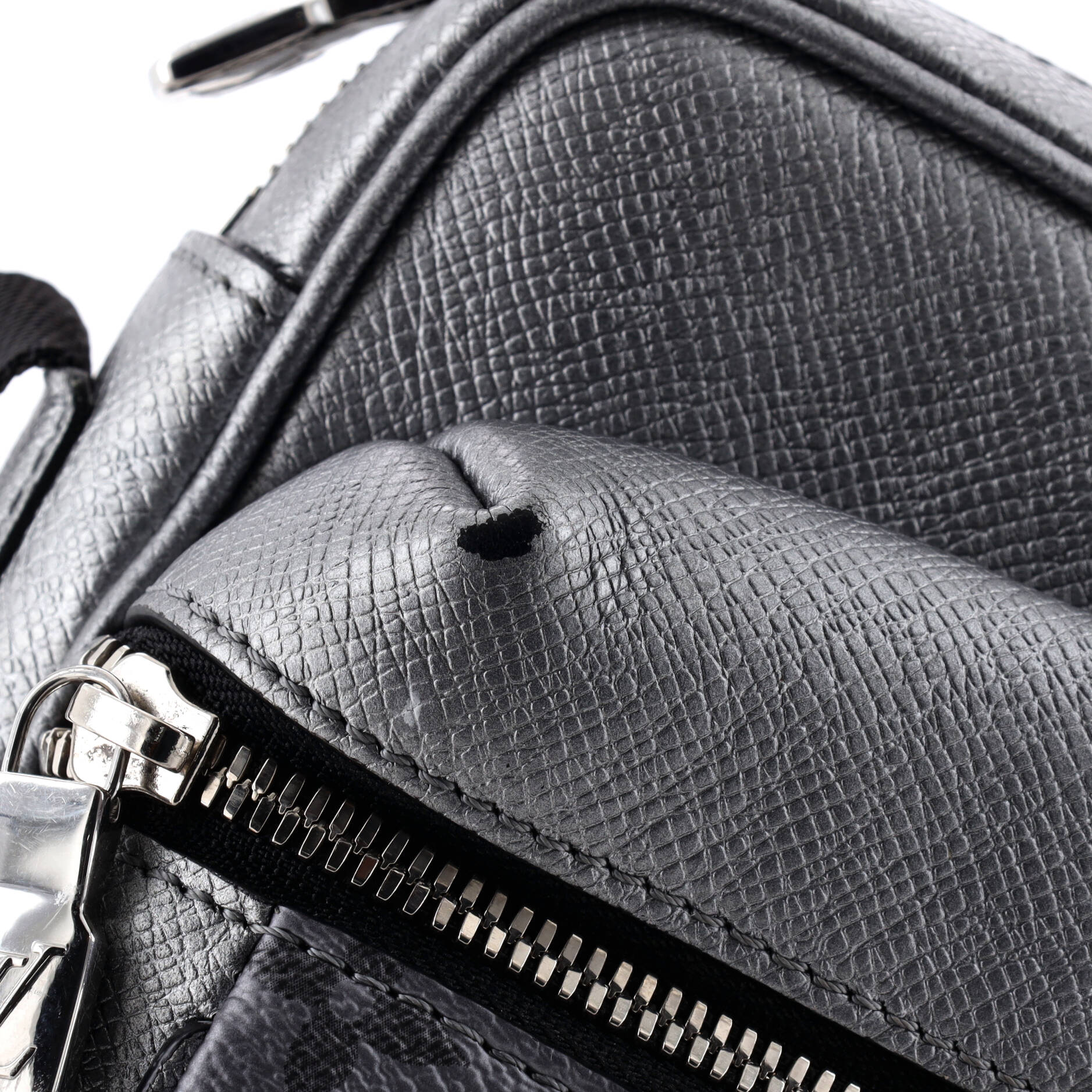 Outdoor Messenger Bag Monogram Taigarama - Image 6