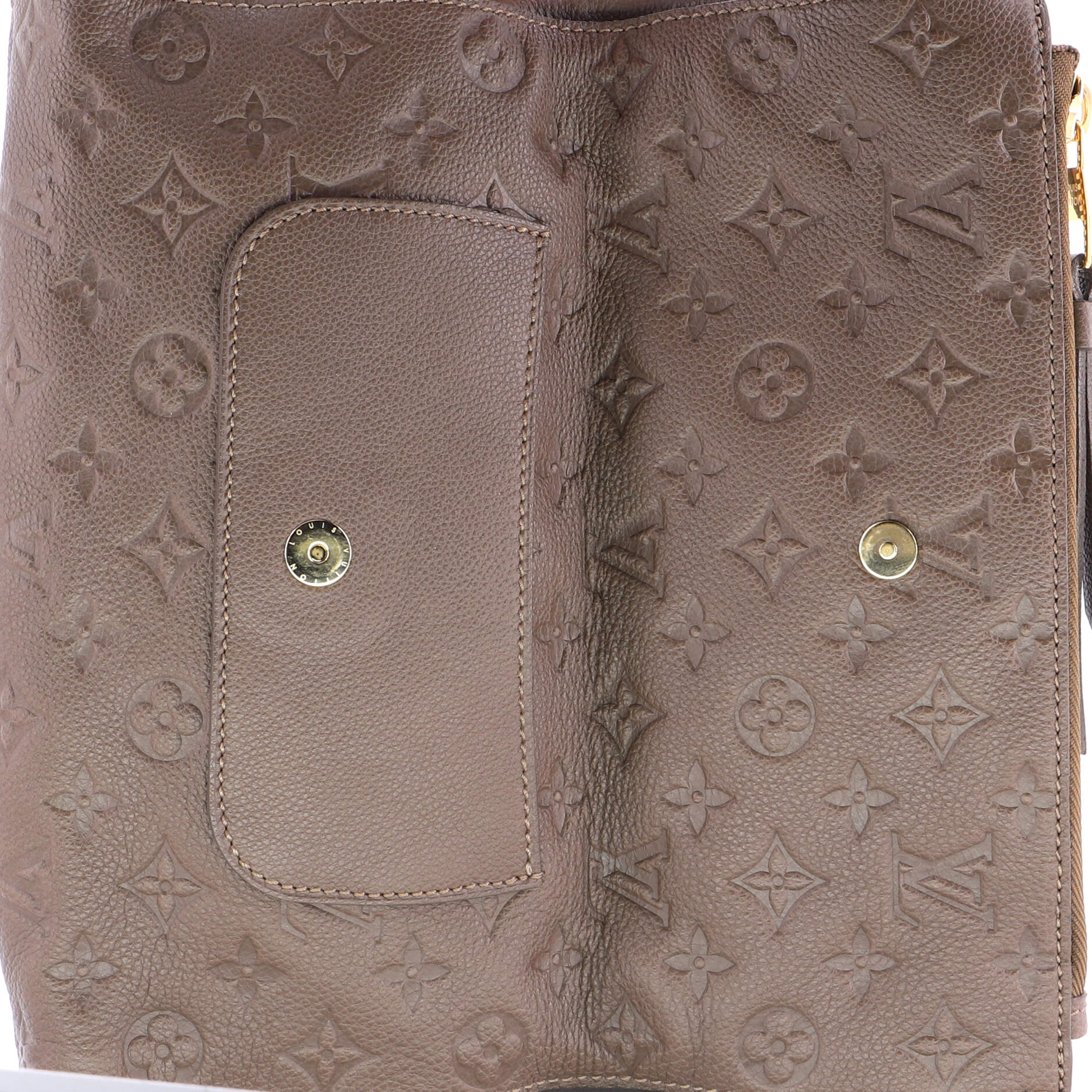 Petillante Clutch Monogram Empreinte Leather - Image 6