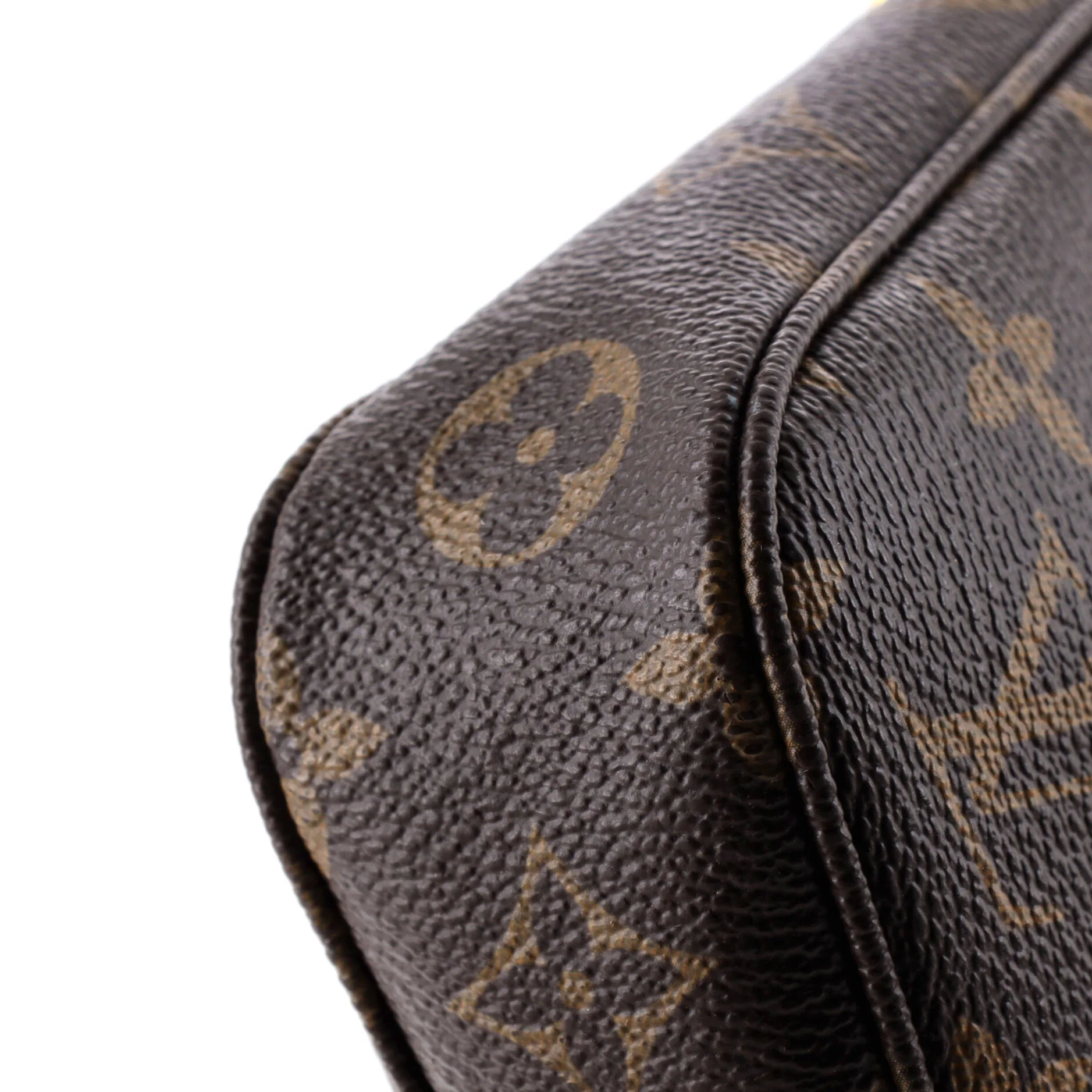 Pochette Accessoires NM Limited Edition V Monogram Canvas - Image 6