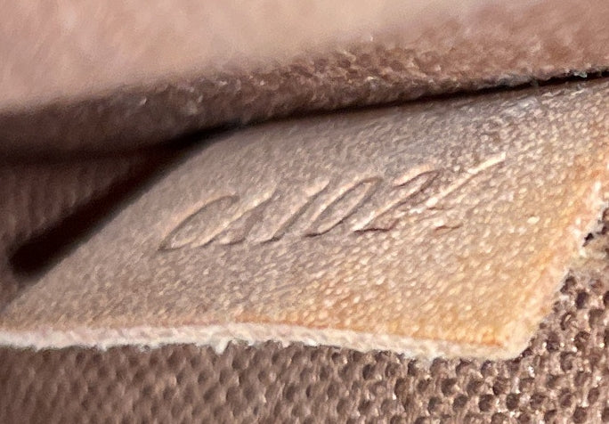 Pochette Gange Monogram Canvas - Image 9
