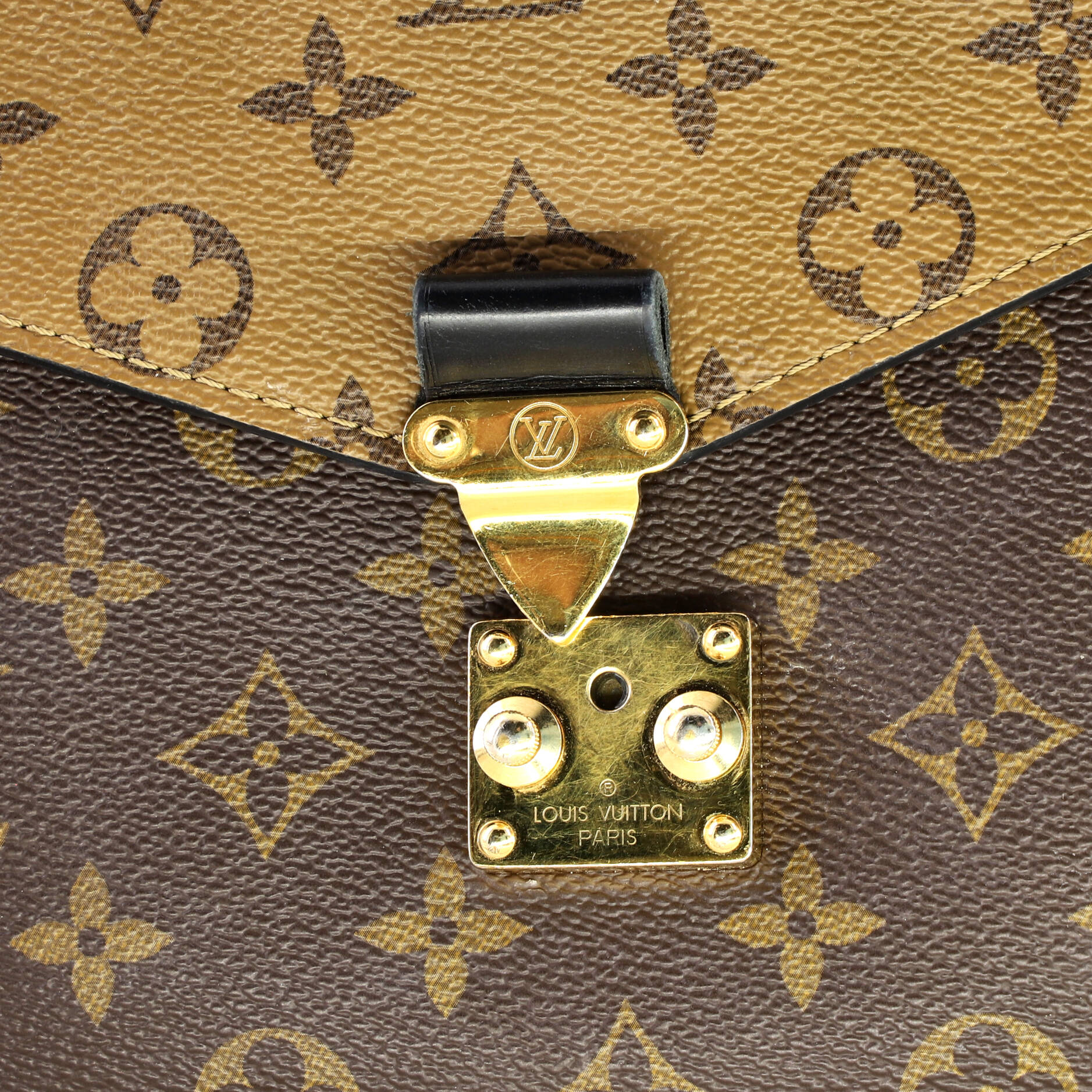 Pochette Metis Reverse Monogram Canvas - Image 7