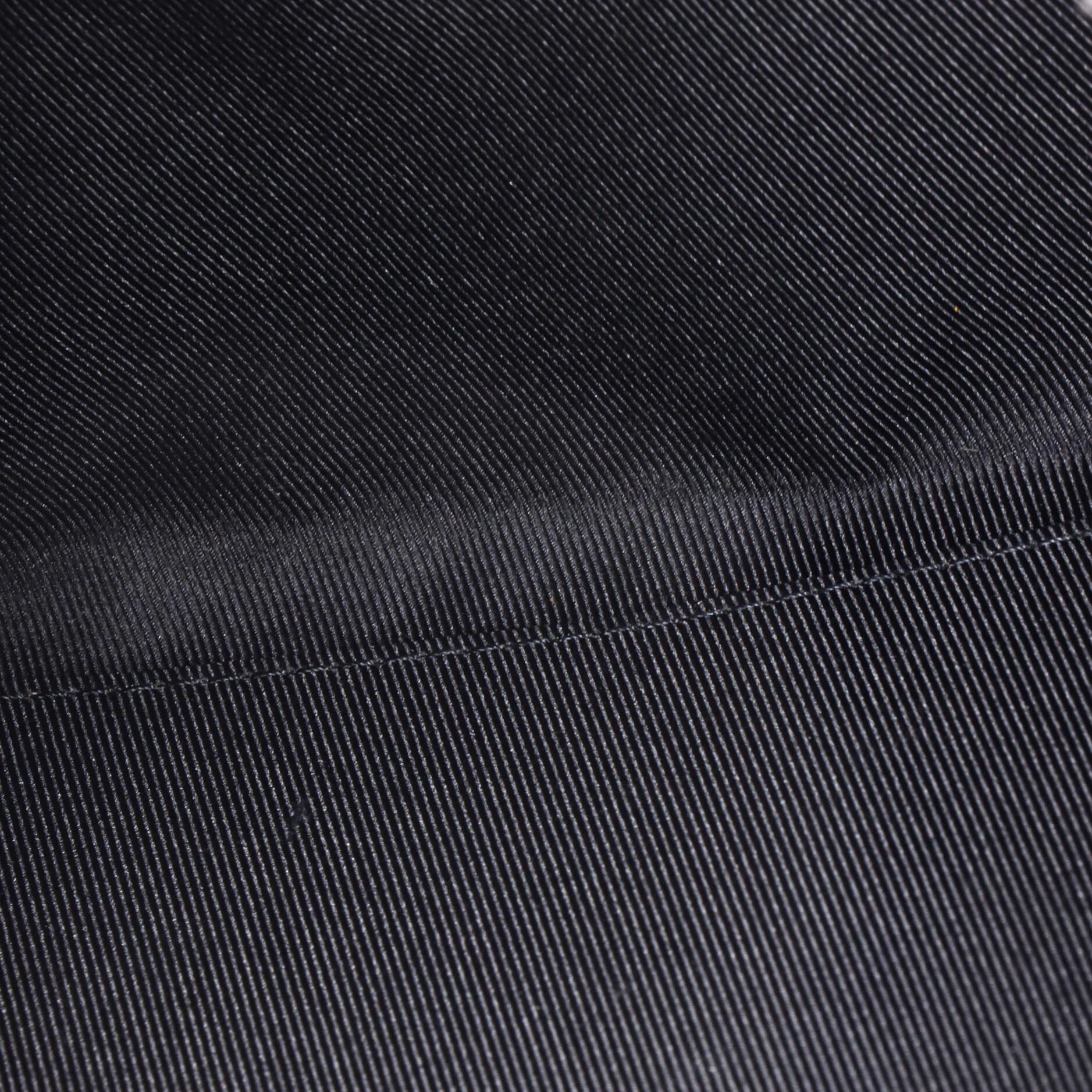Pochette To-Go Monogram Shadow Leather - Image 5