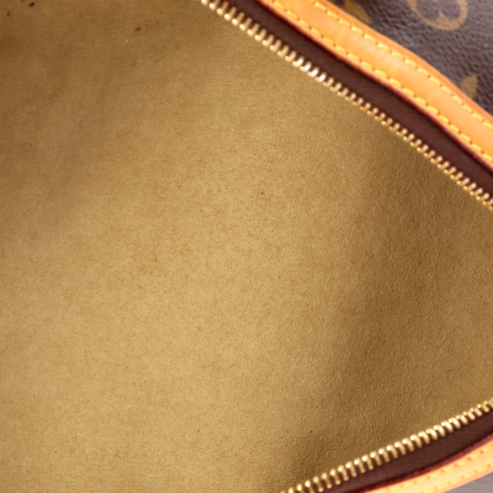 Retiro Handbag Monogram Canvas PM - Image 5