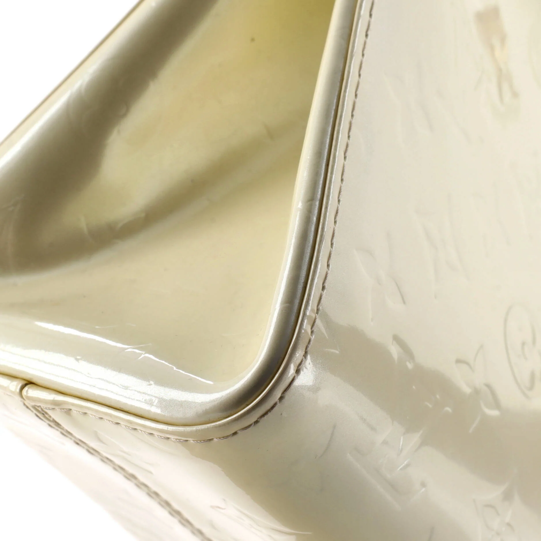 Roxbury Drive Handbag Monogram Vernis - Image 6