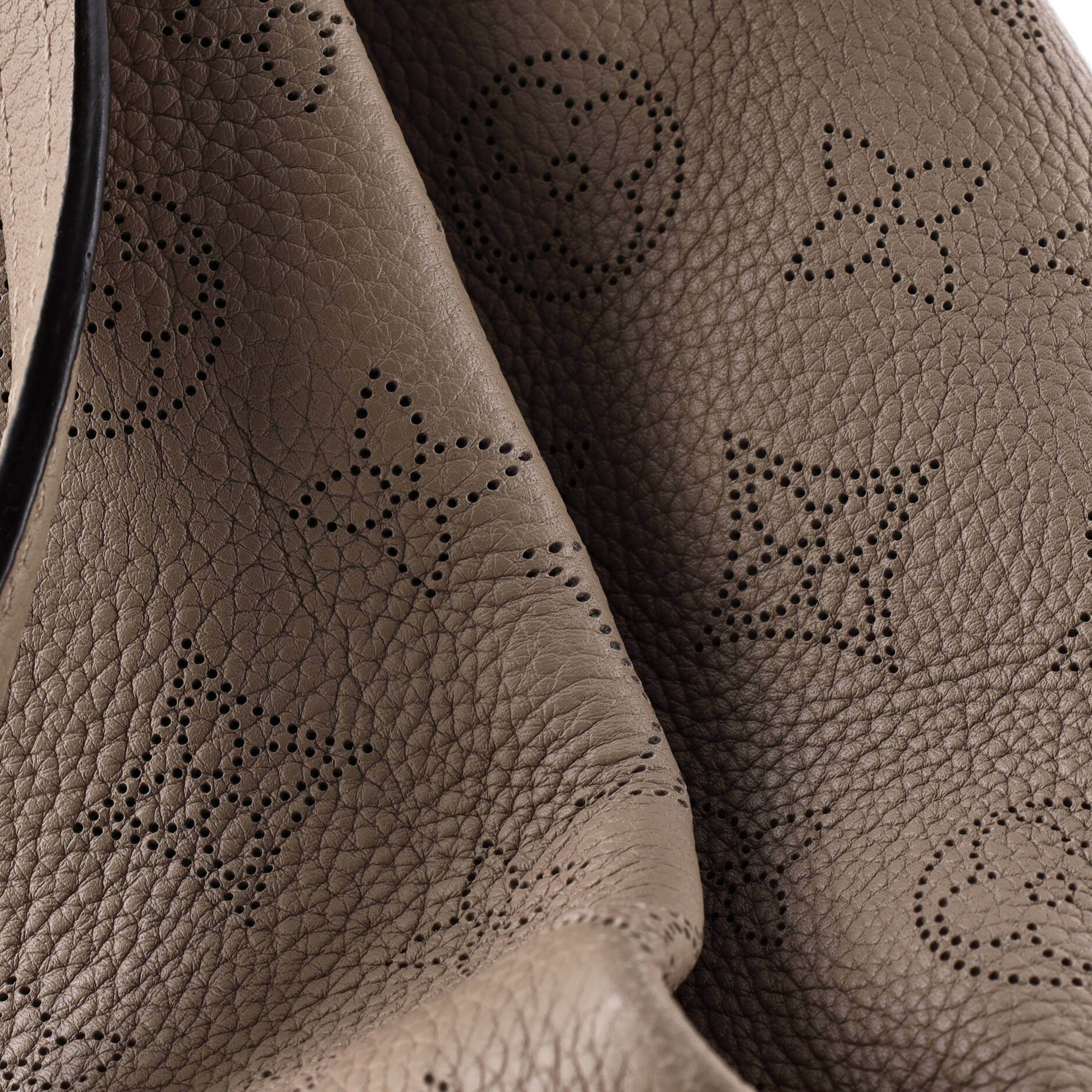 Sevres Handbag Mahina Leather - Image 6
