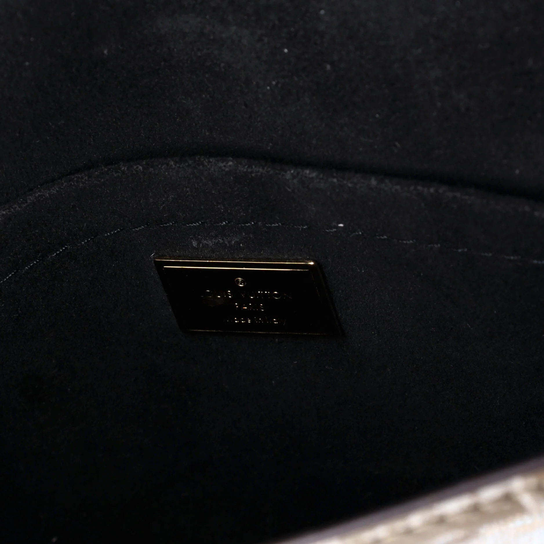 Spring Street NM Handbag Monogram Vernis with Monogram Canvas and Epi Leather - Image 7
