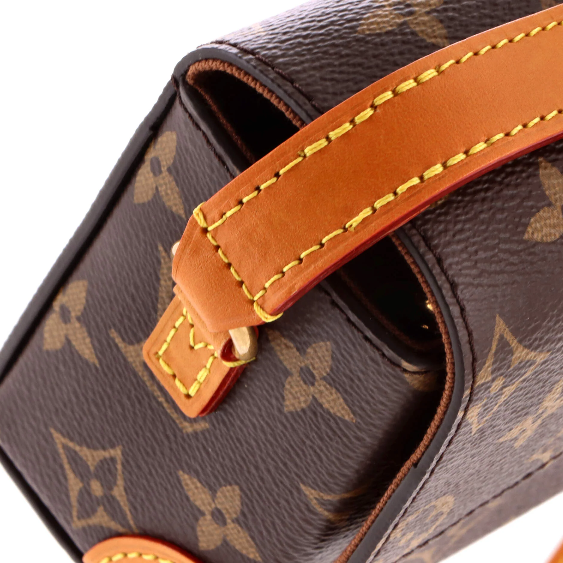 Steamer Wearable Wallet Monogram Archive - Image 6