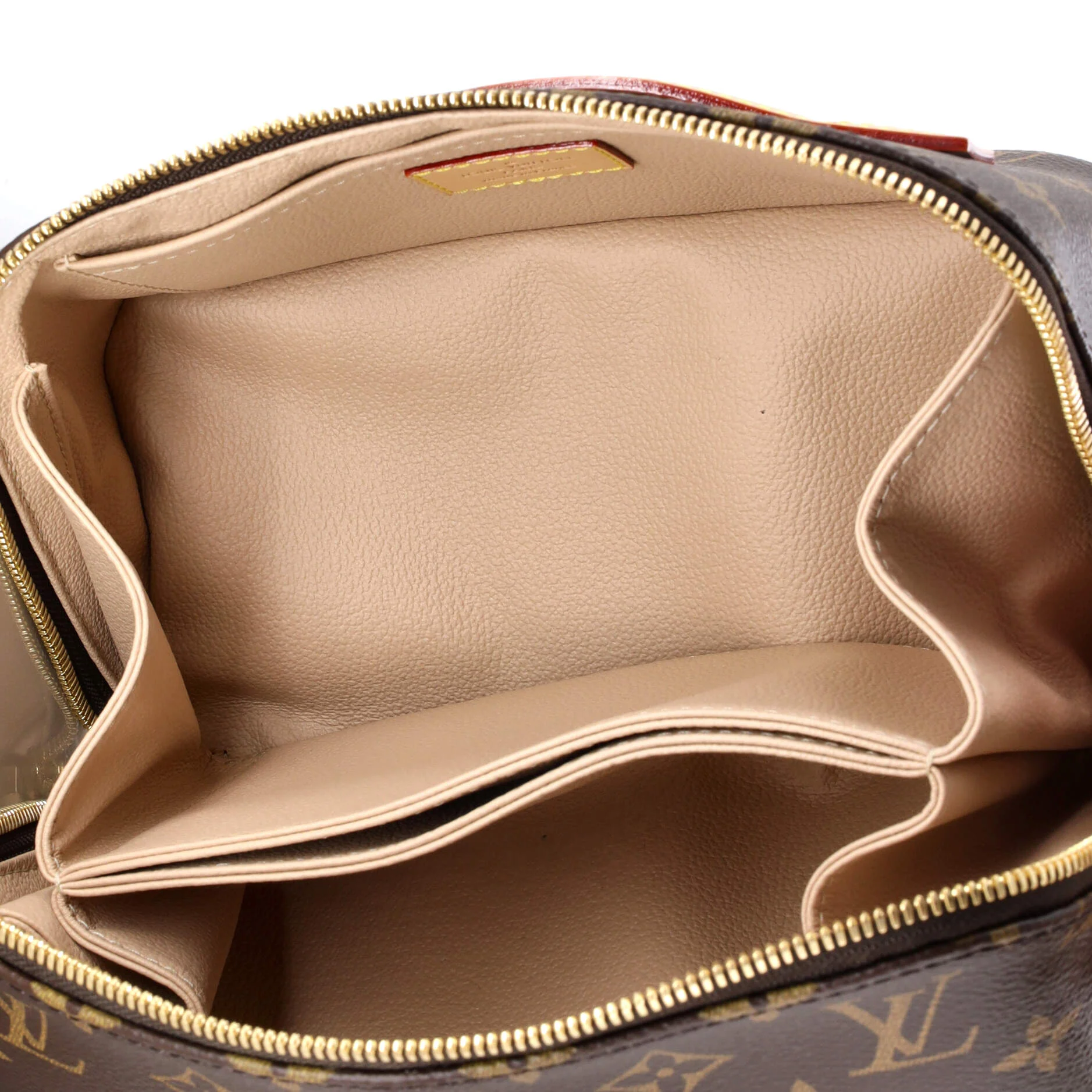 Toiletry Bag Monogram Canvas - Image 5