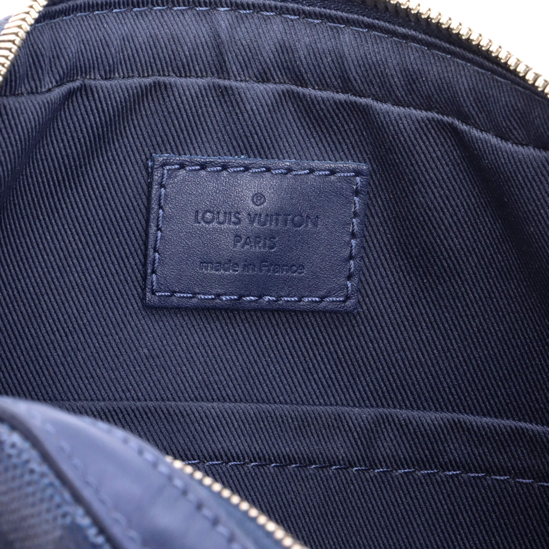Trio Messenger Bag Damier Infini Leather - Image 7