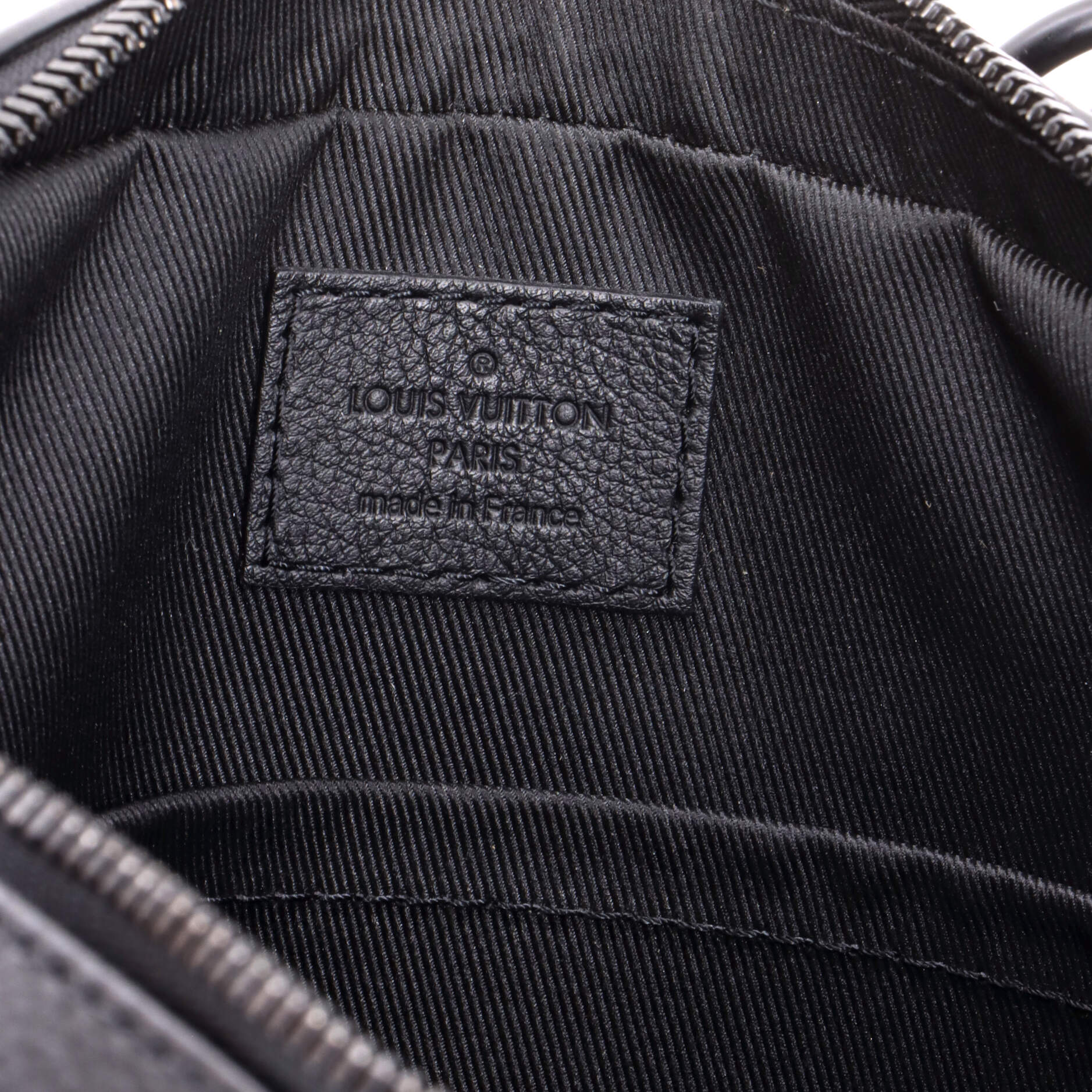 Trio Messenger Bag Monogram Shadow Leather - Image 7